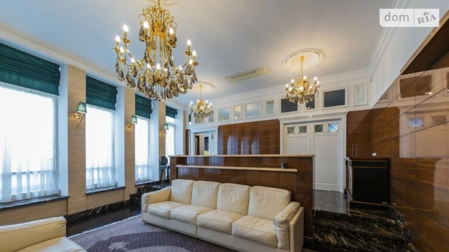 Продается 4-комнатная квартира 272 кв. м в Киеве, ул. Владимирская, 20-1 - фото 2