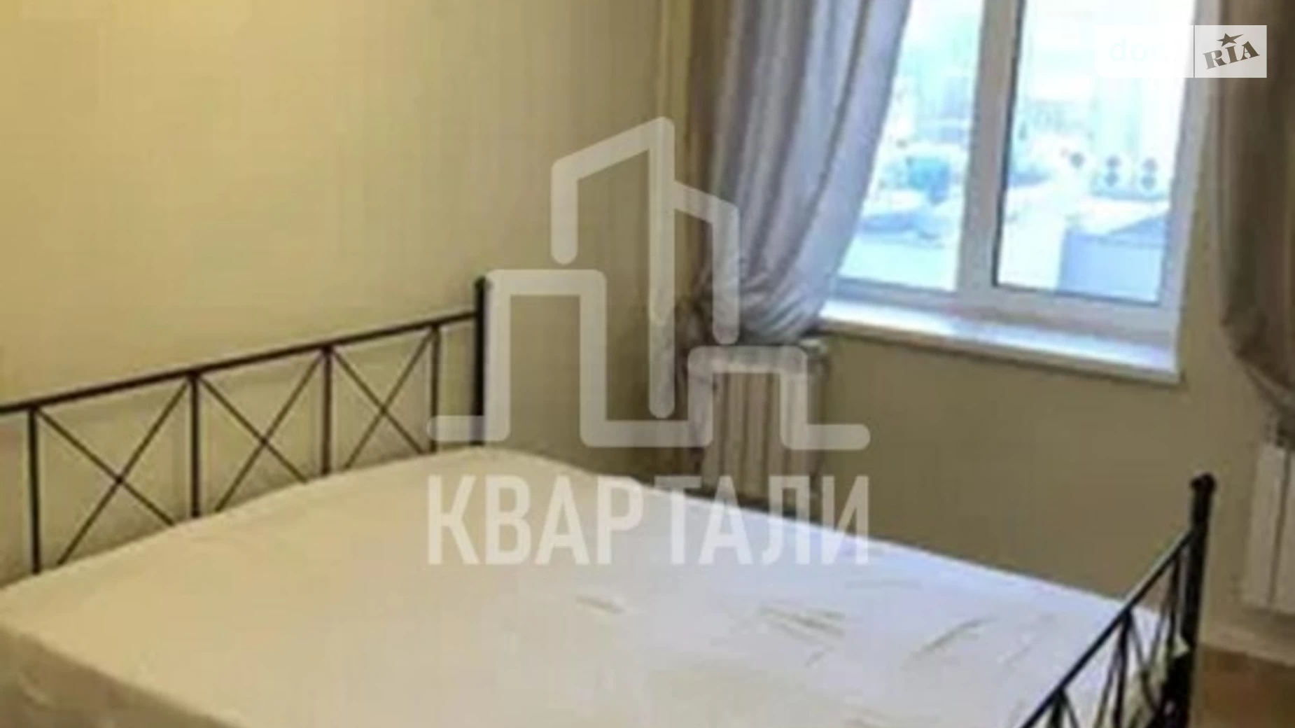 Продается 2-комнатная квартира 60 кв. м в Киеве, ул. Саксаганского, 125А