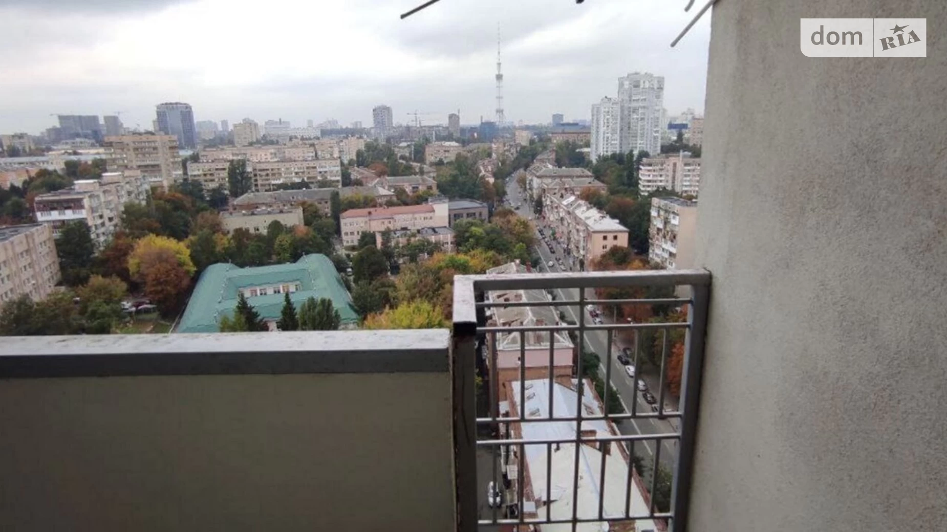 Продается 2-комнатная квартира 50 кв. м в Киеве, ул. Белорусская, 3 - фото 2
