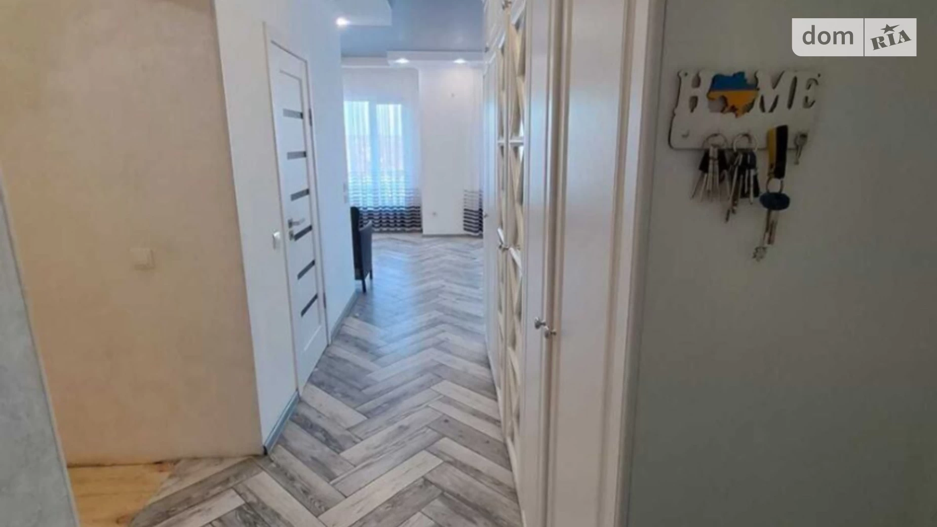 Продается дом на 3 этажа 203 кв. м с участком, цена: 189500 $ - фото 5