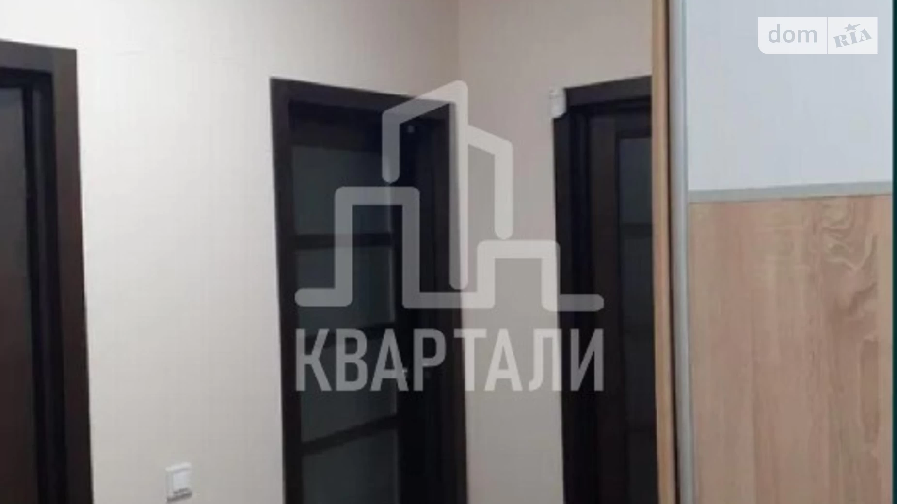 Продається 2-кімнатна квартира 68 кв. м у Києві, вул. Петра Калнишевського(Михайла Майорова), 6