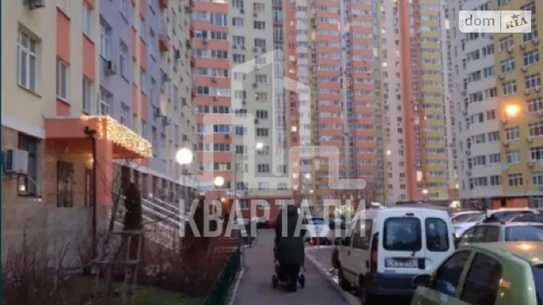 Продається 2-кімнатна квартира 68 кв. м у Києві, вул. Петра Калнишевського(Михайла Майорова), 6