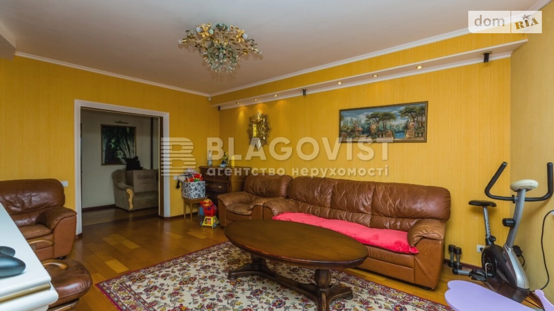 Продается 2-комнатная квартира 97 кв. м в Киеве, бул. Верховного Совета, 14Б
