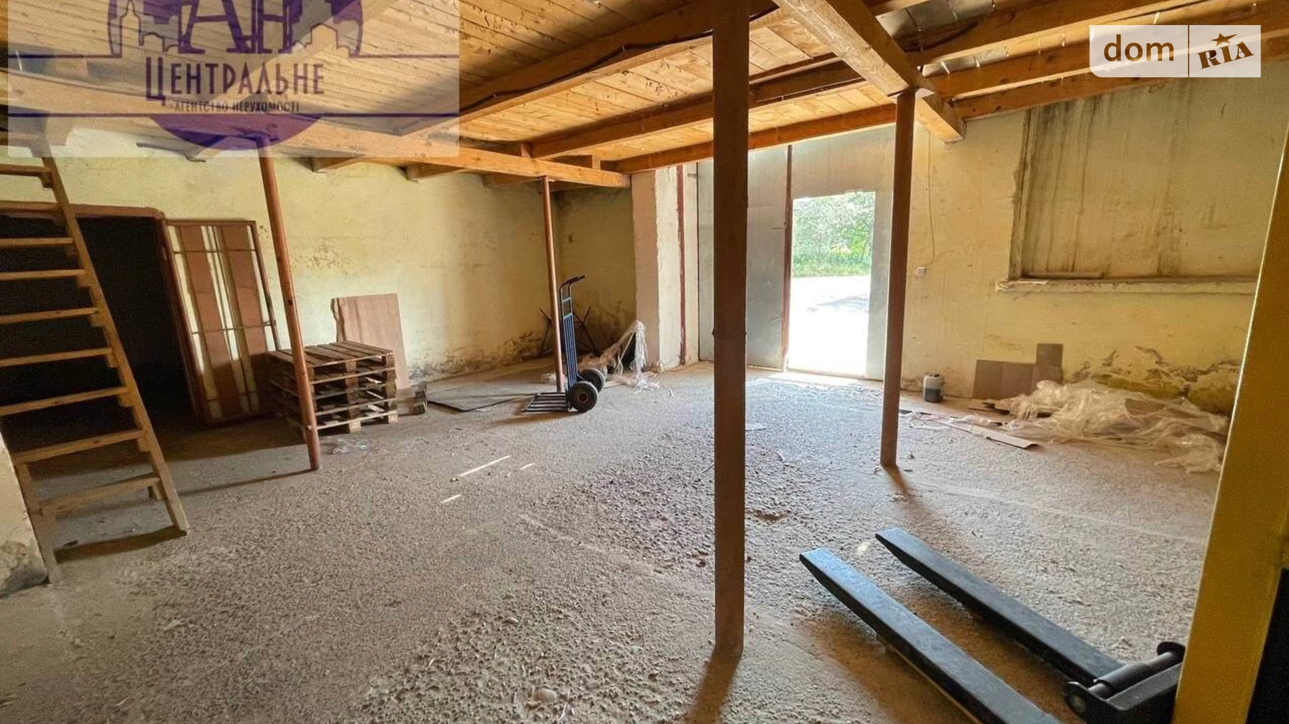 Здається в оренду приміщення вільного призначення 300 кв. м в 3-поверховій будівлі, цена: 400 $ - фото 2