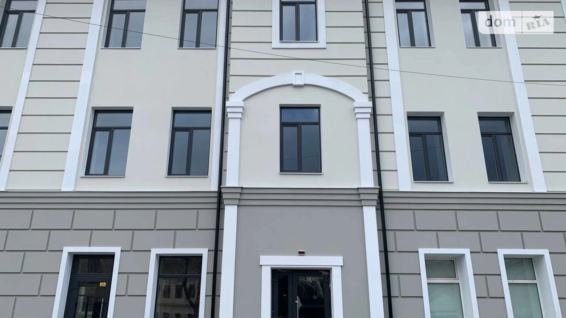 Сдается в аренду объект сферы услуг 945 кв. м в 3-этажном здании, цена: 8505 $ - фото 4