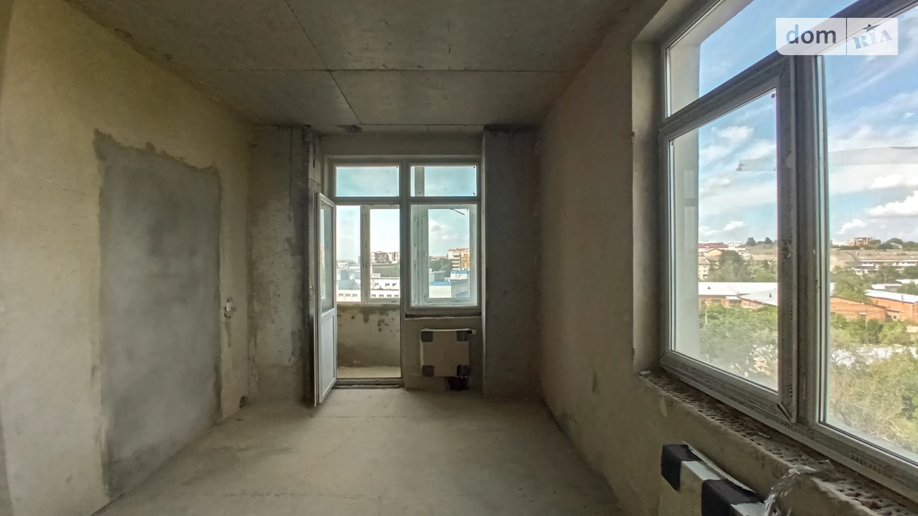 Продается 3-комнатная квартира 104.7 кв. м в Черновцах - фото 4