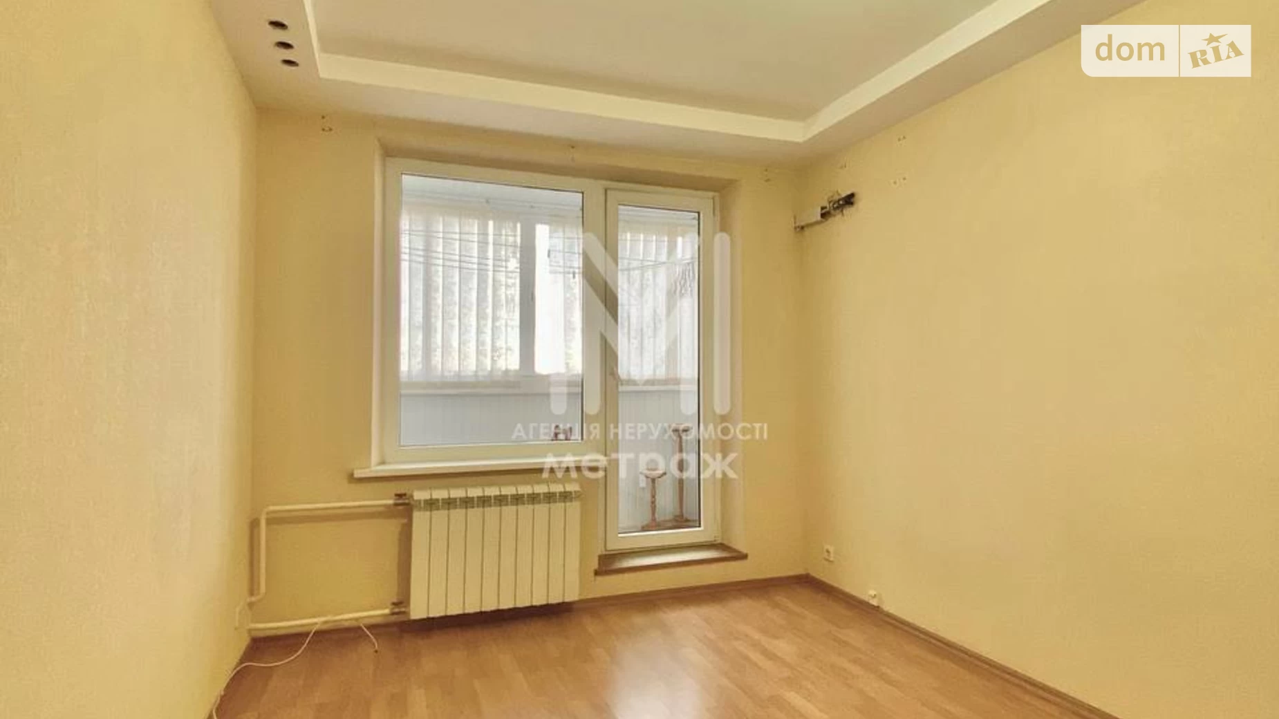 Продается 3-комнатная квартира 63 кв. м в Харькове, ул. Приречная, 1А