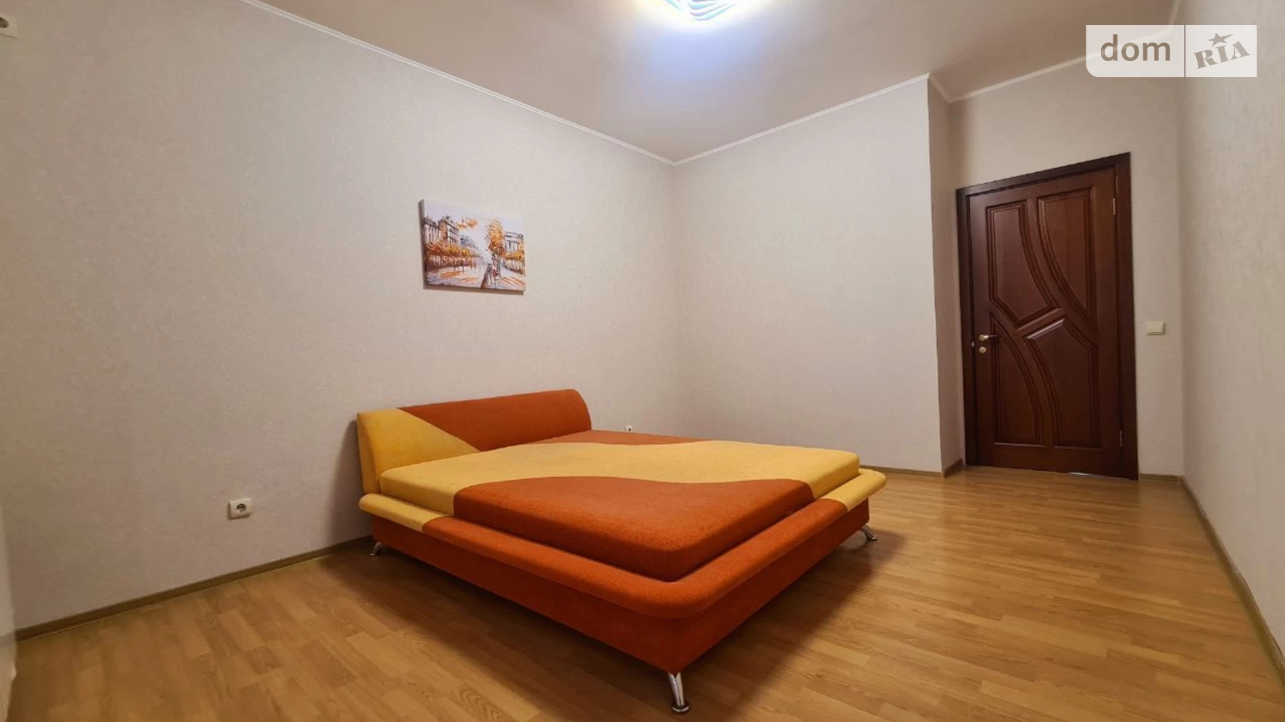 Продается 3-комнатная квартира 98 кв. м в Киеве, просп. Николая  Бажана, 16