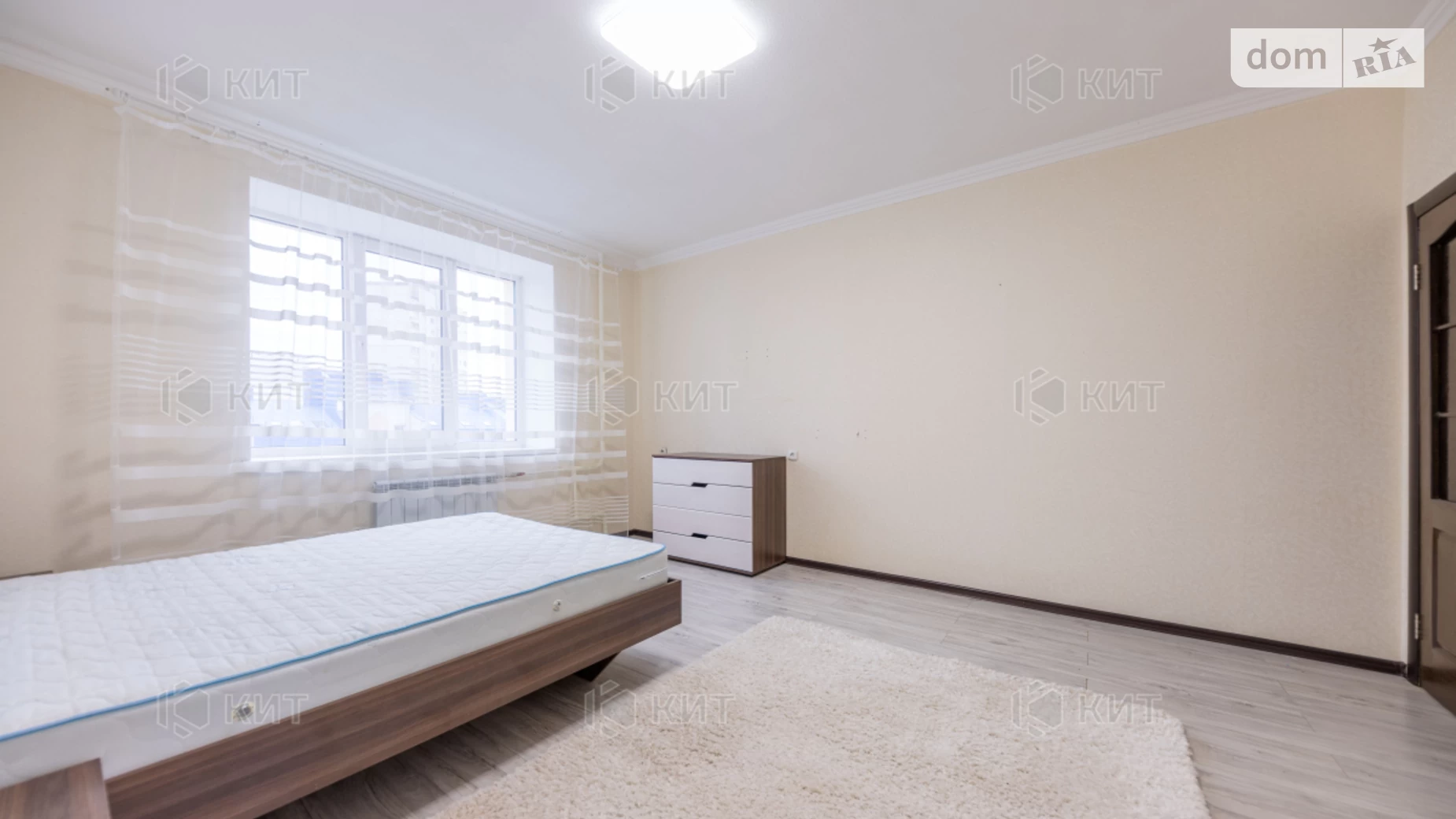 Продается 1-комнатная квартира 55 кв. м в Харькове, ул. Дружбы Народов, 228А - фото 2