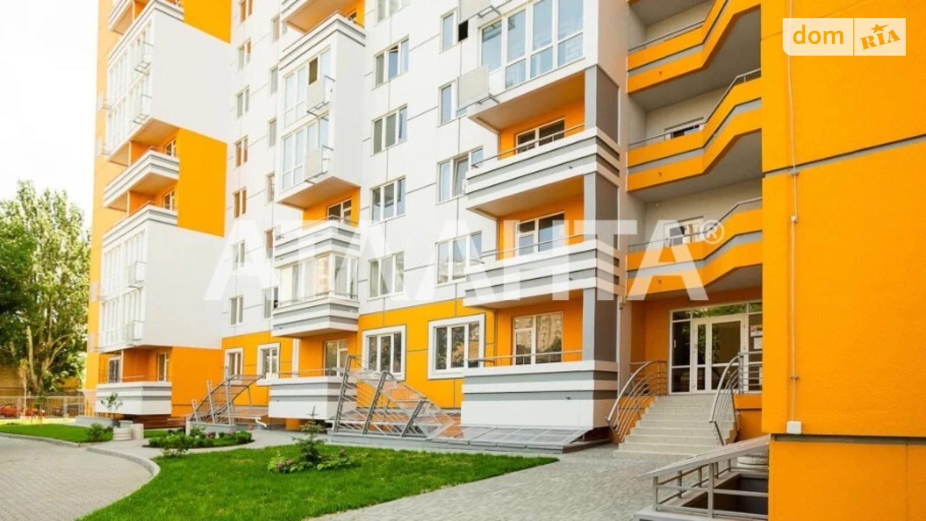 Продается 1-комнатная квартира 42.8 кв. м в Одессе, ул. Среднефонтанская - фото 2
