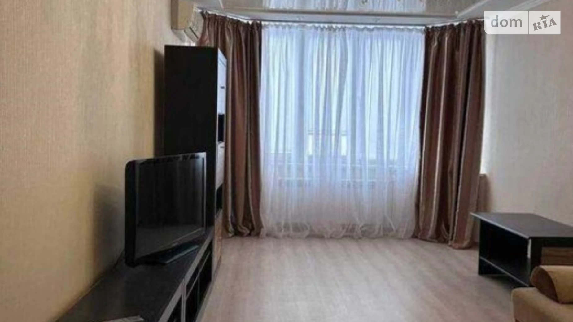 Продается 1-комнатная квартира 60 кв. м в Киеве, ул. Елены Пчилки, 6 - фото 2