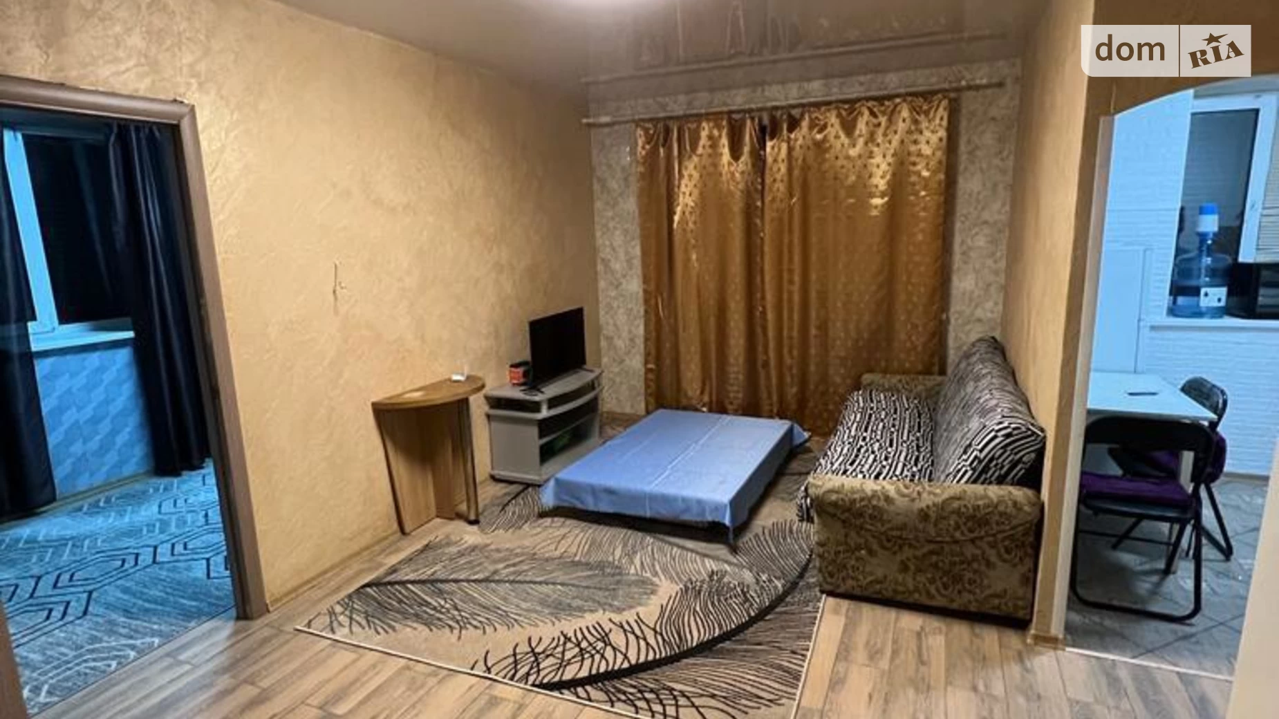 Продается 2-комнатная квартира 42 кв. м в Днепре, просп. Науки(Гагарина)