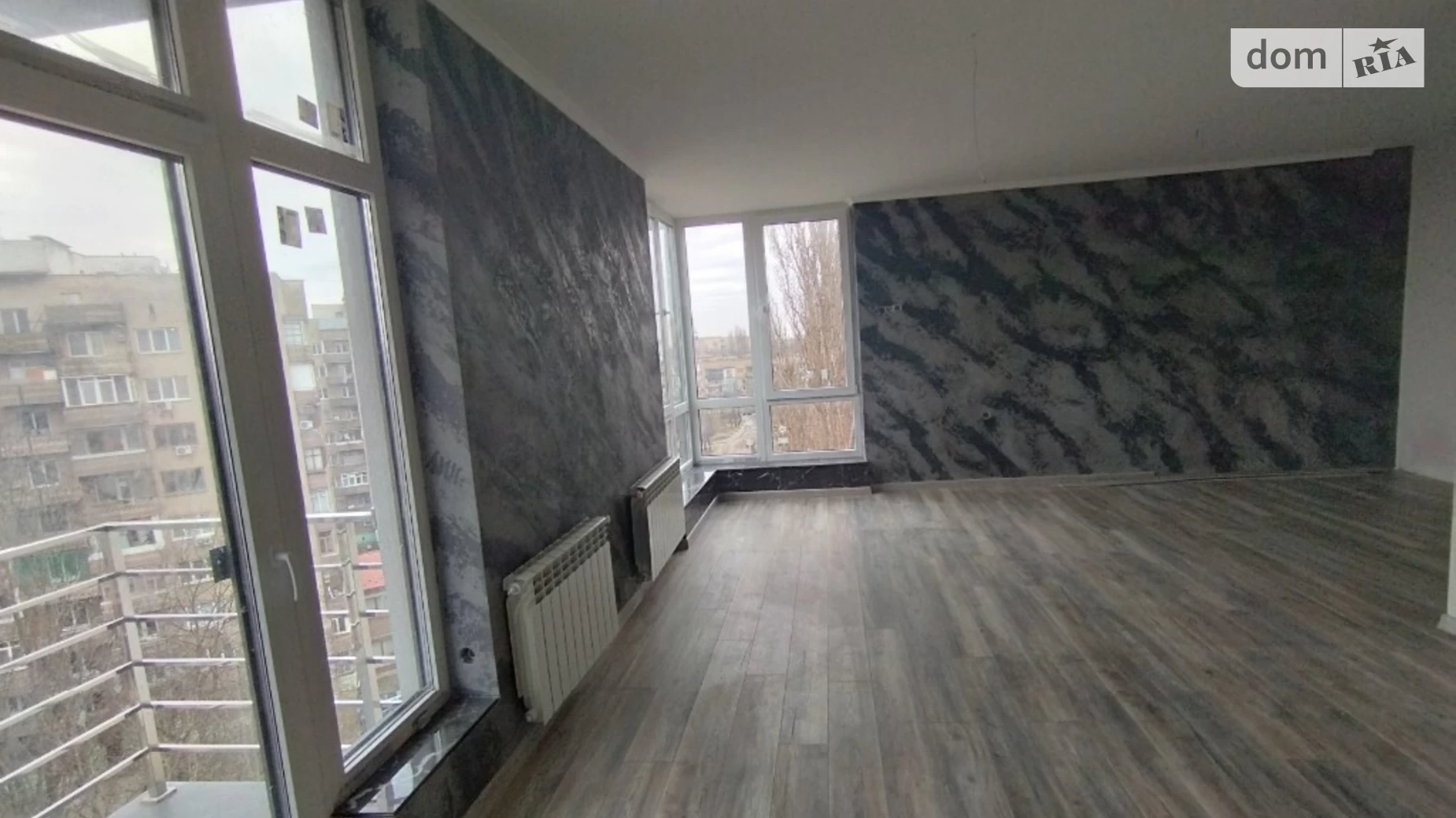 Продается 1-комнатная квартира 45 кв. м в Ужгороде, ул. 8-го Марта - фото 5