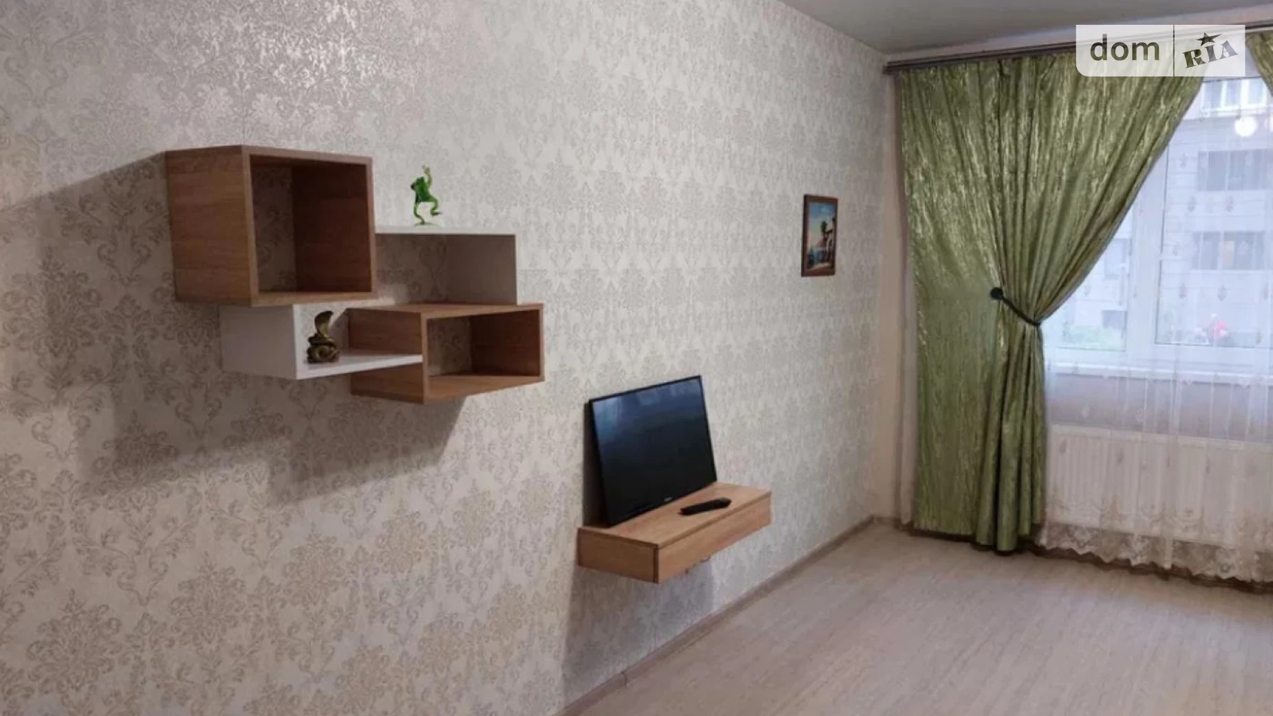 Продається 2-кімнатна квартира 62 кв. м у Одесі, вул. Академіка Воробйова, 1Б