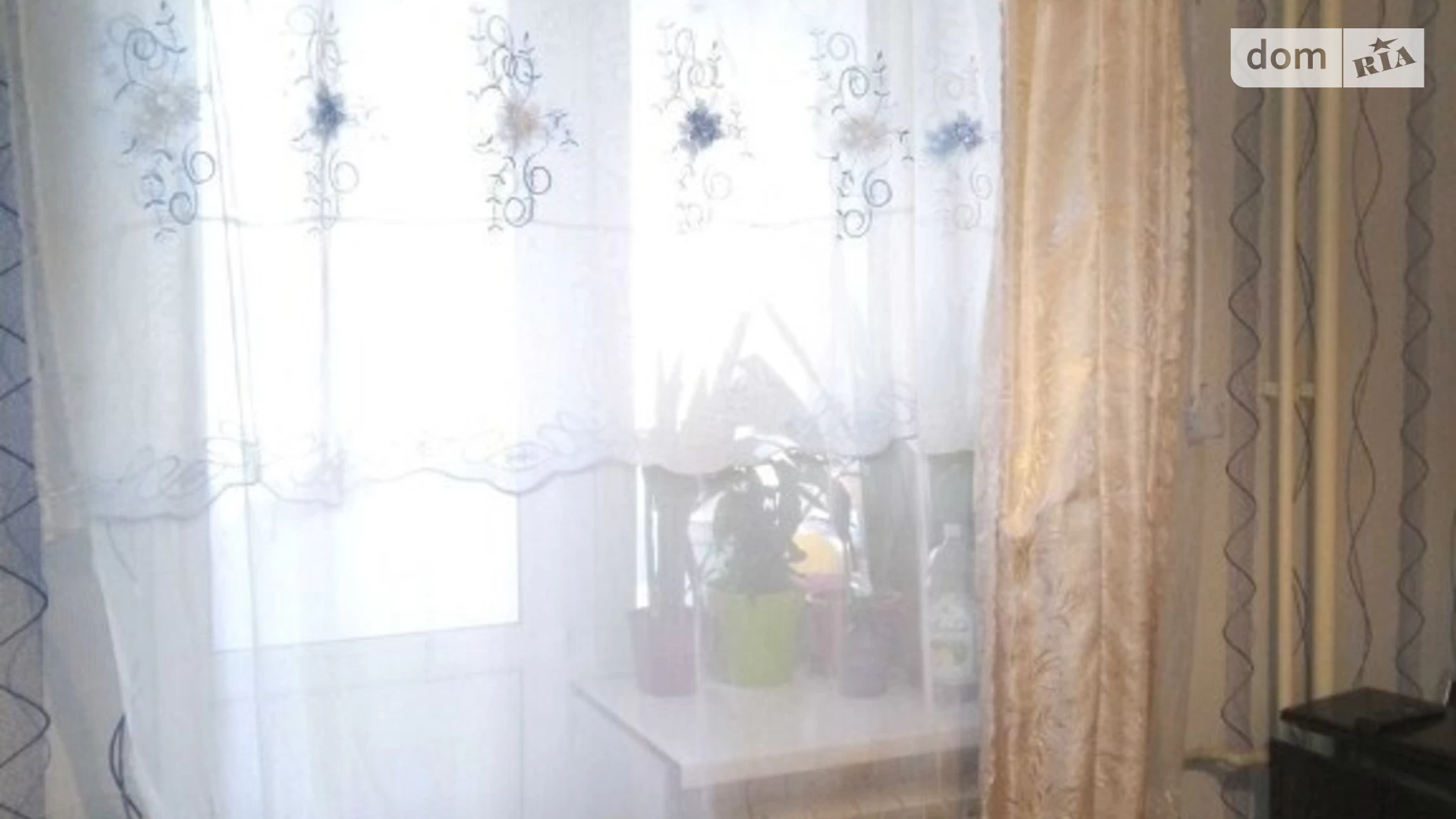 Продается 2-комнатная квартира 52 кв. м в Киеве, ул. Николая Хвылевого, 3