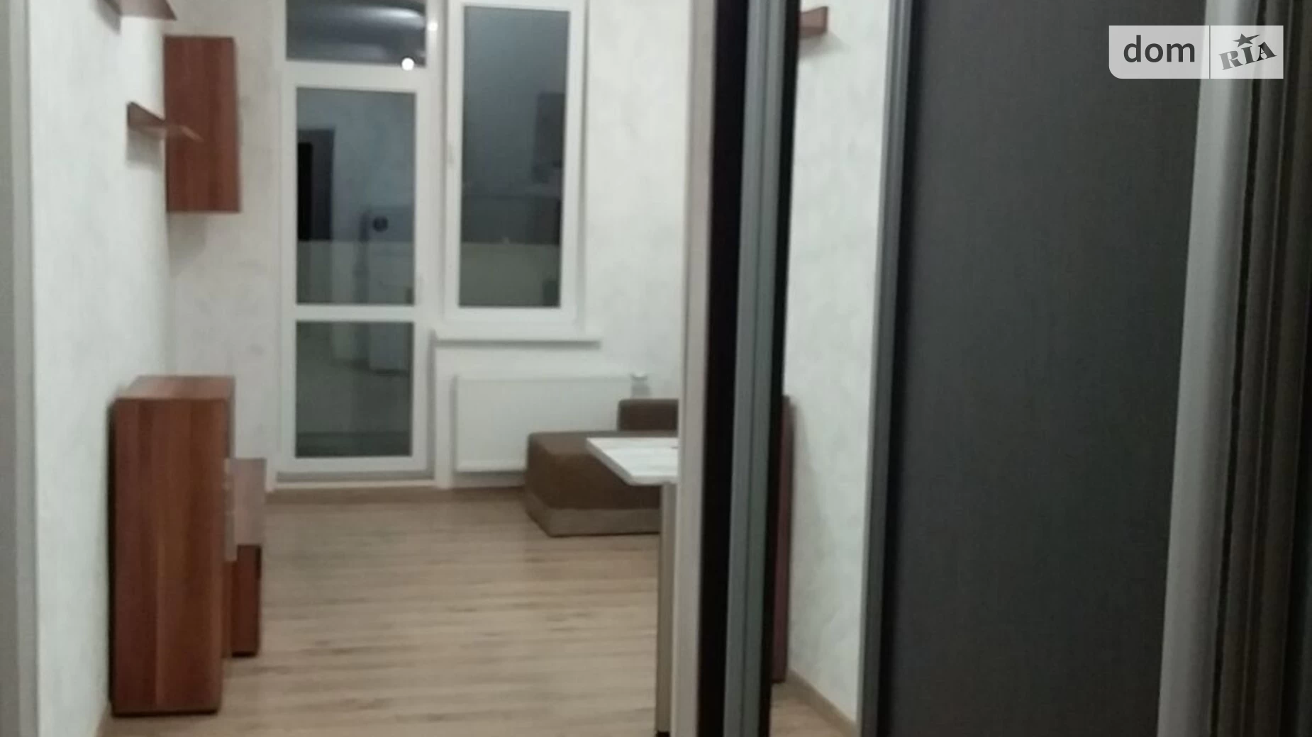 Продается 1-комнатная квартира 31 кв. м в Киеве, Харьковское шоссе, 188