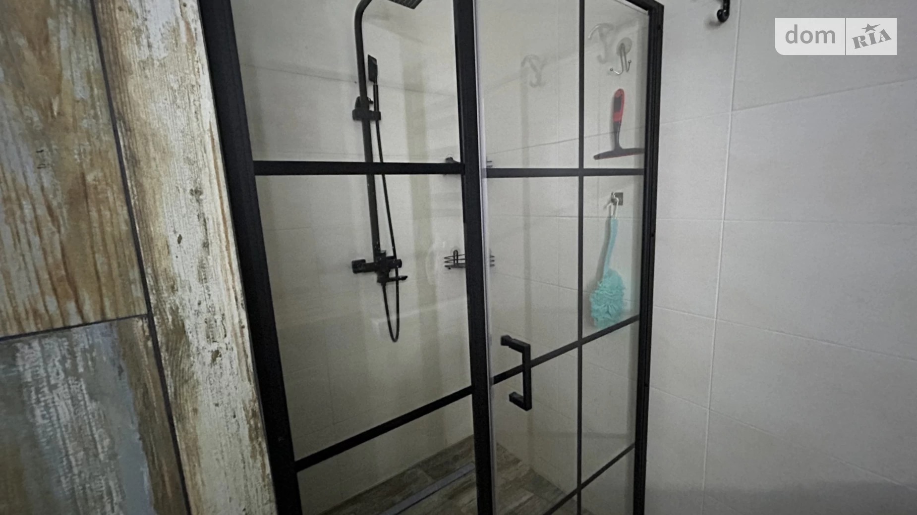 Продается дом на 2 этажа 280 кв. м с бассейном, цена: 259000 $ - фото 3