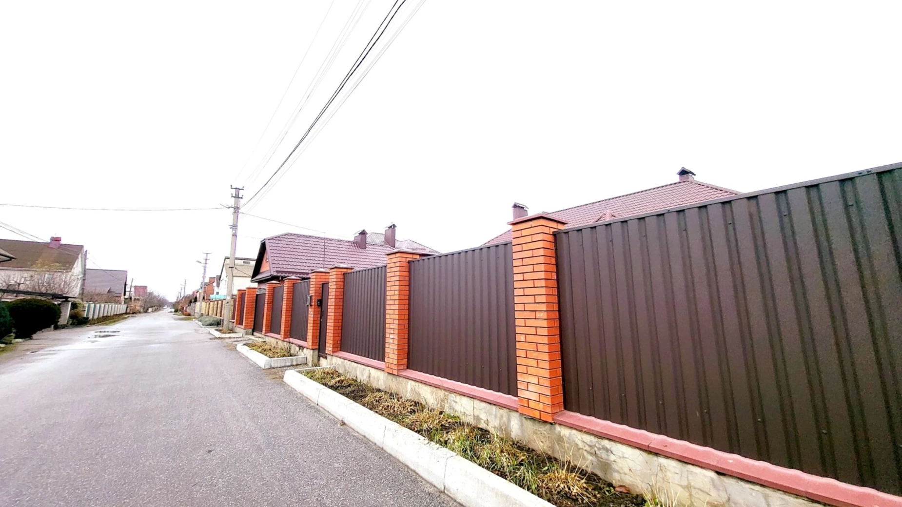 Продается одноэтажный дом 170 кв. м с участком, цена: 195000 $ - фото 3