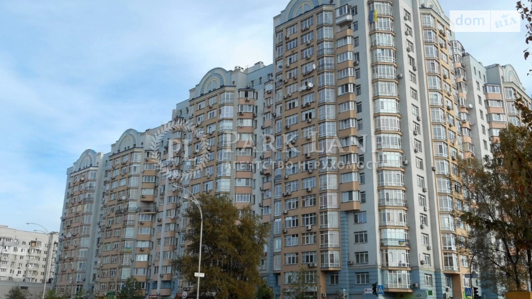 Продается 3-комнатная квартира 122 кв. м в Киеве, ул. Ломоносова, 60/5