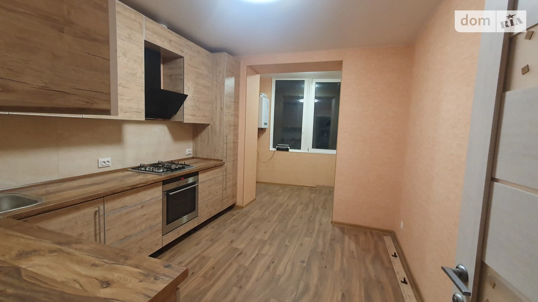 Продается 1-комнатная квартира 48 кв. м в Виннице, ул. Марии Примаченко(Покрышкина)