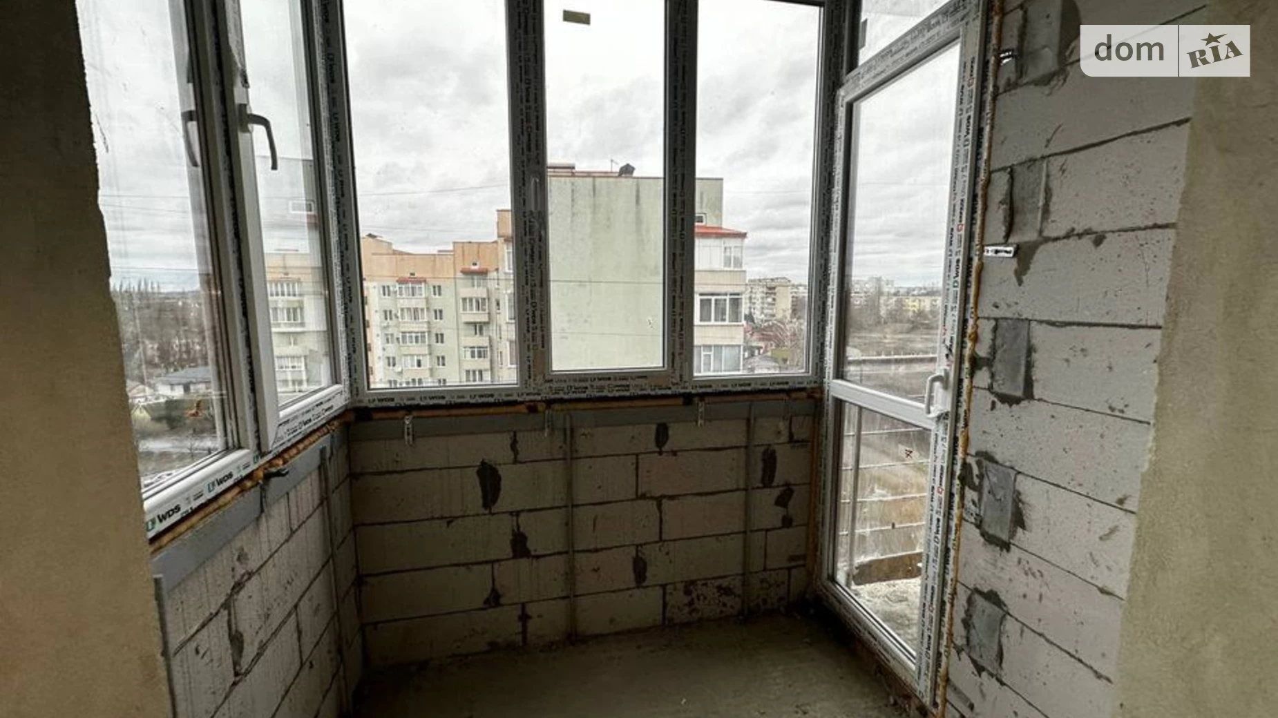 Продается 1-комнатная квартира 41 кв. м в Ровно - фото 5