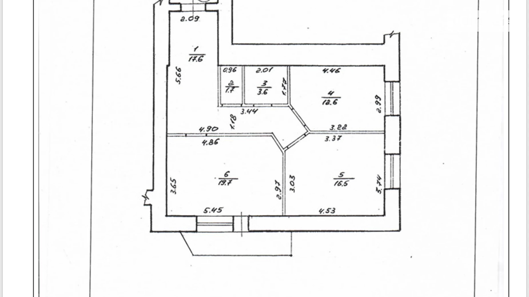 Продается 2-комнатная квартира 73.3 кв. м в Ровно, ул. Гайдамацкая, 2Б - фото 2