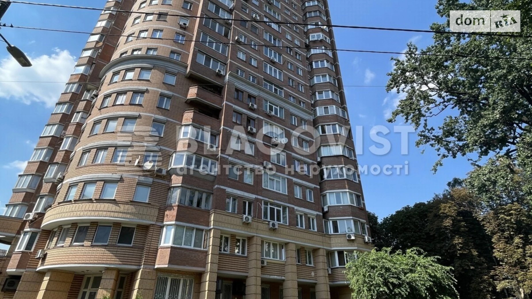 Продается 3-комнатная квартира 121 кв. м в Киеве, ул. Клиническая, 23-25 - фото 3