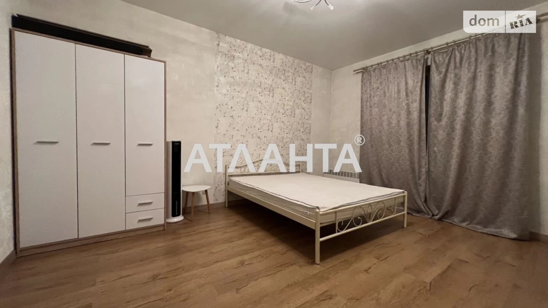 Продается 2-комнатная квартира 64 кв. м в Киеве - фото 2
