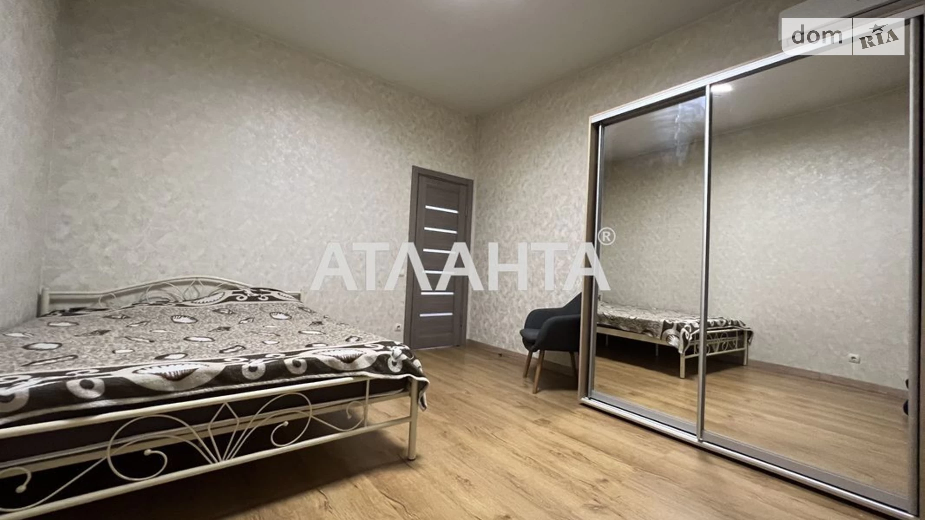 Продается 2-комнатная квартира 64 кв. м в Киеве, ул. Юрия Кондратюка, 3 - фото 4