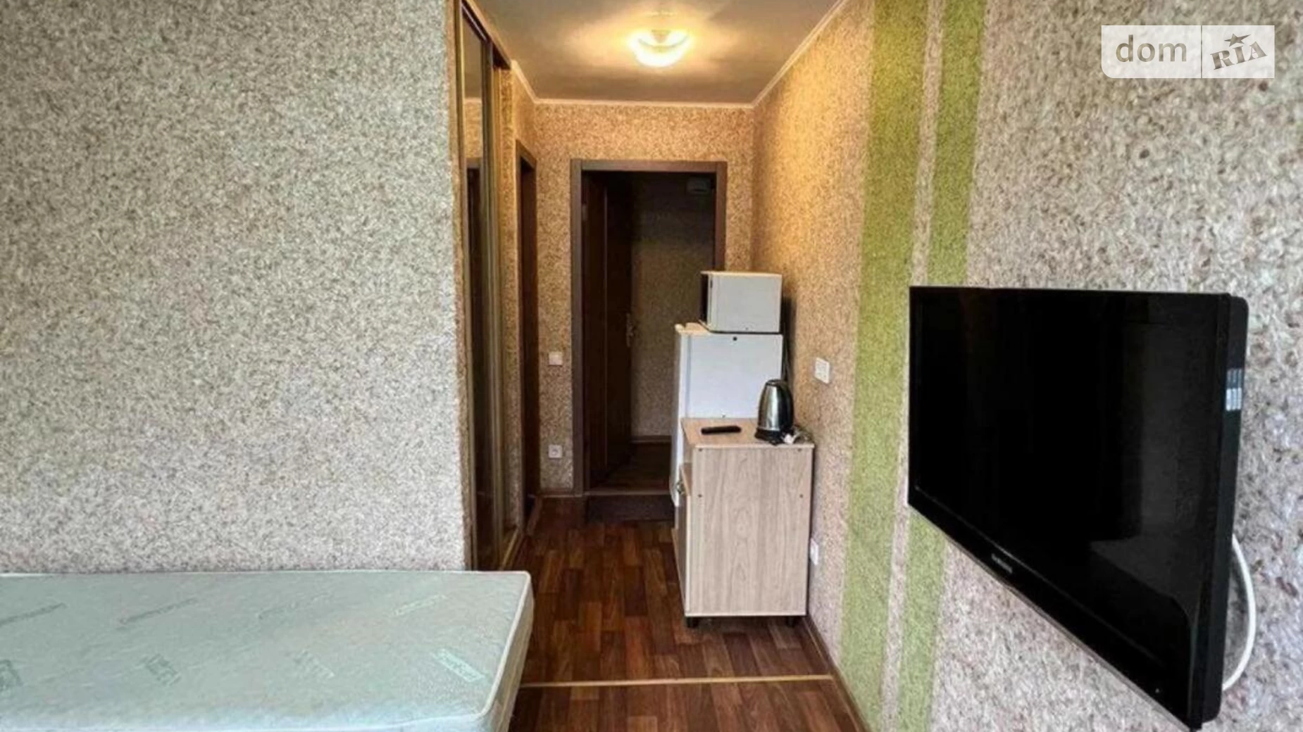 Продается 4-комнатная квартира 70 кв. м в Харькове, ул. Героев Труда, 12 - фото 2