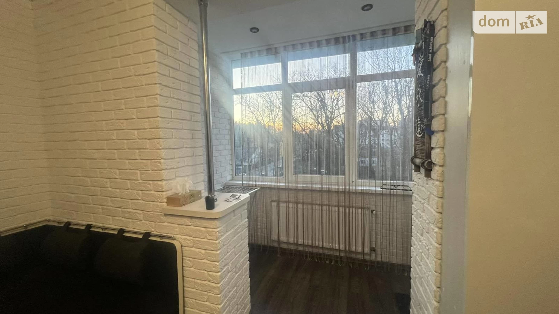 Продается 1-комнатная квартира 42 кв. м в Ирпене, ул. Мечникова