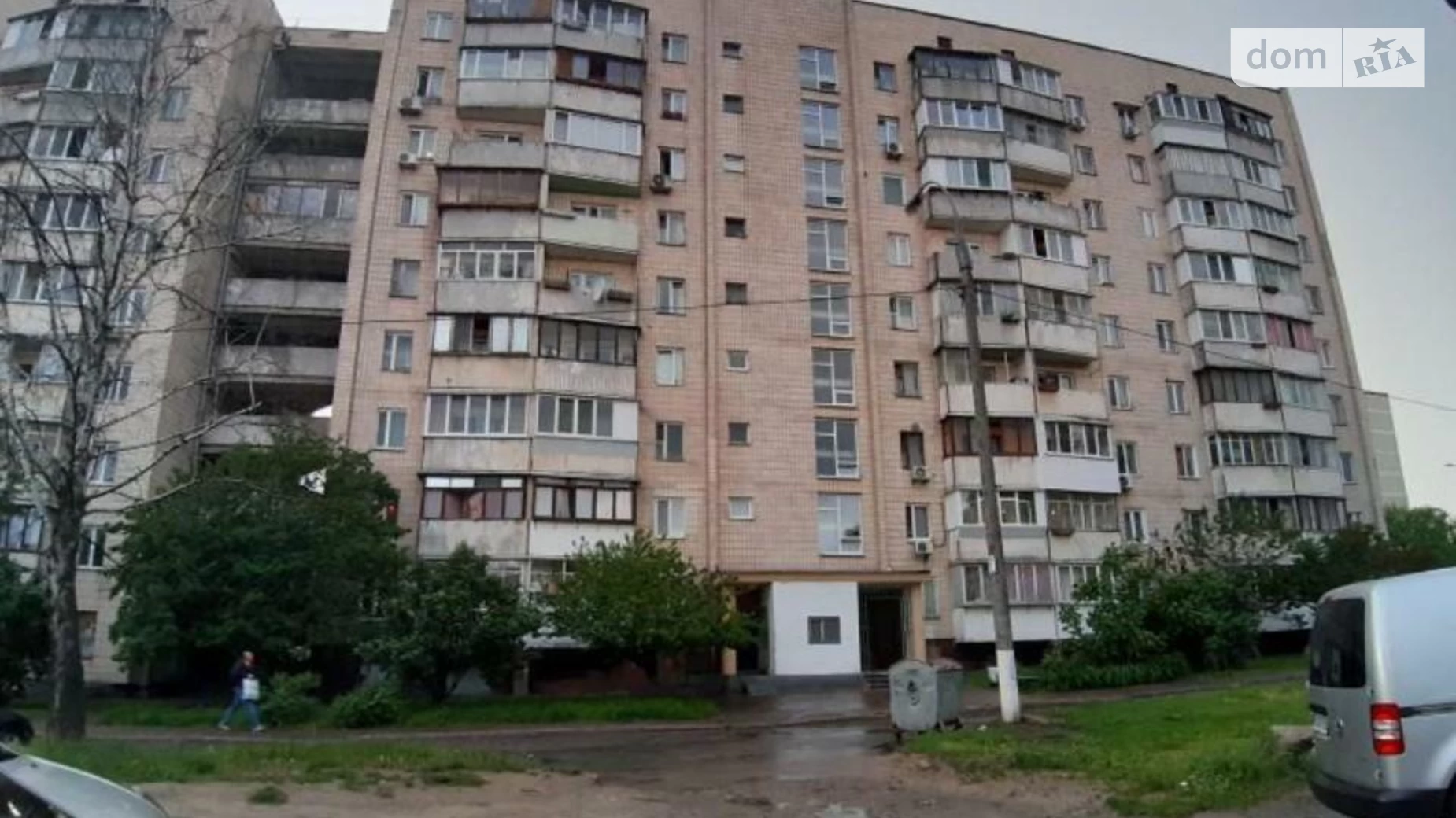 Продается 1-комнатная квартира 35 кв. м в Киеве, ул. Генерала Наумова, 19