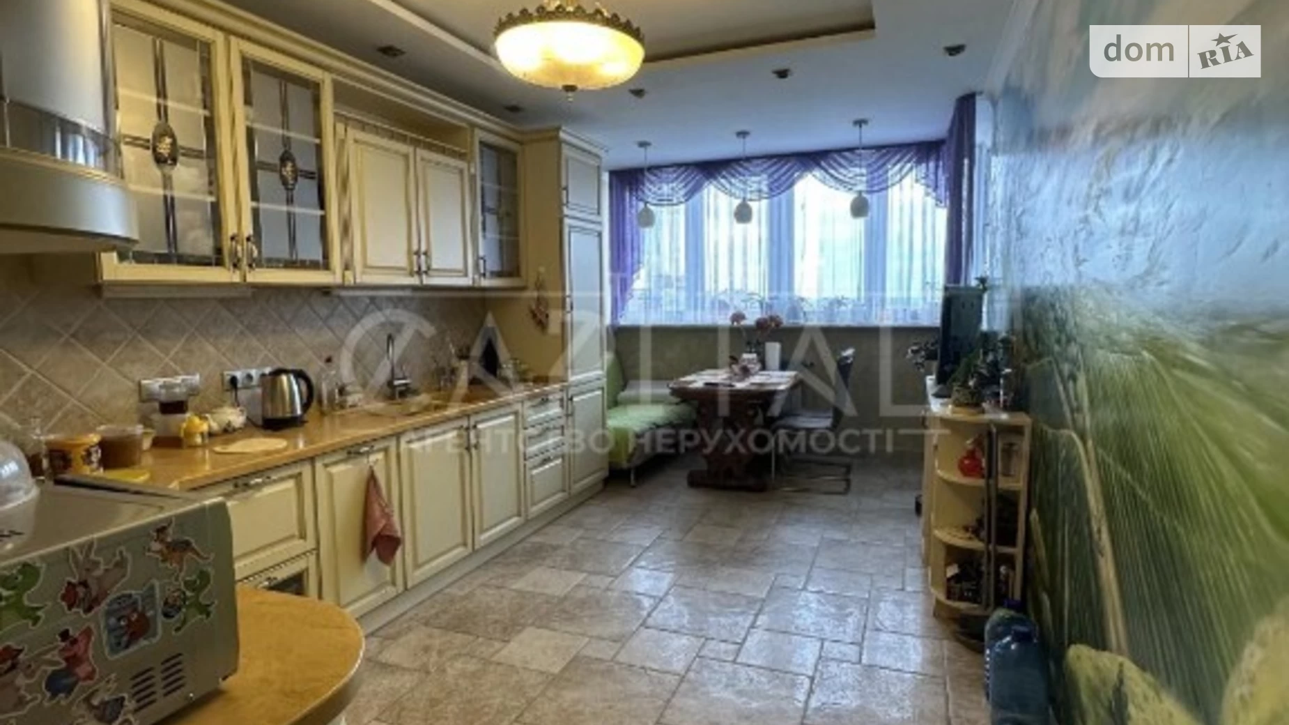 Продается 3-комнатная квартира 122 кв. м в Киеве, ул. Александры Экстер(Марины Цветаевой)