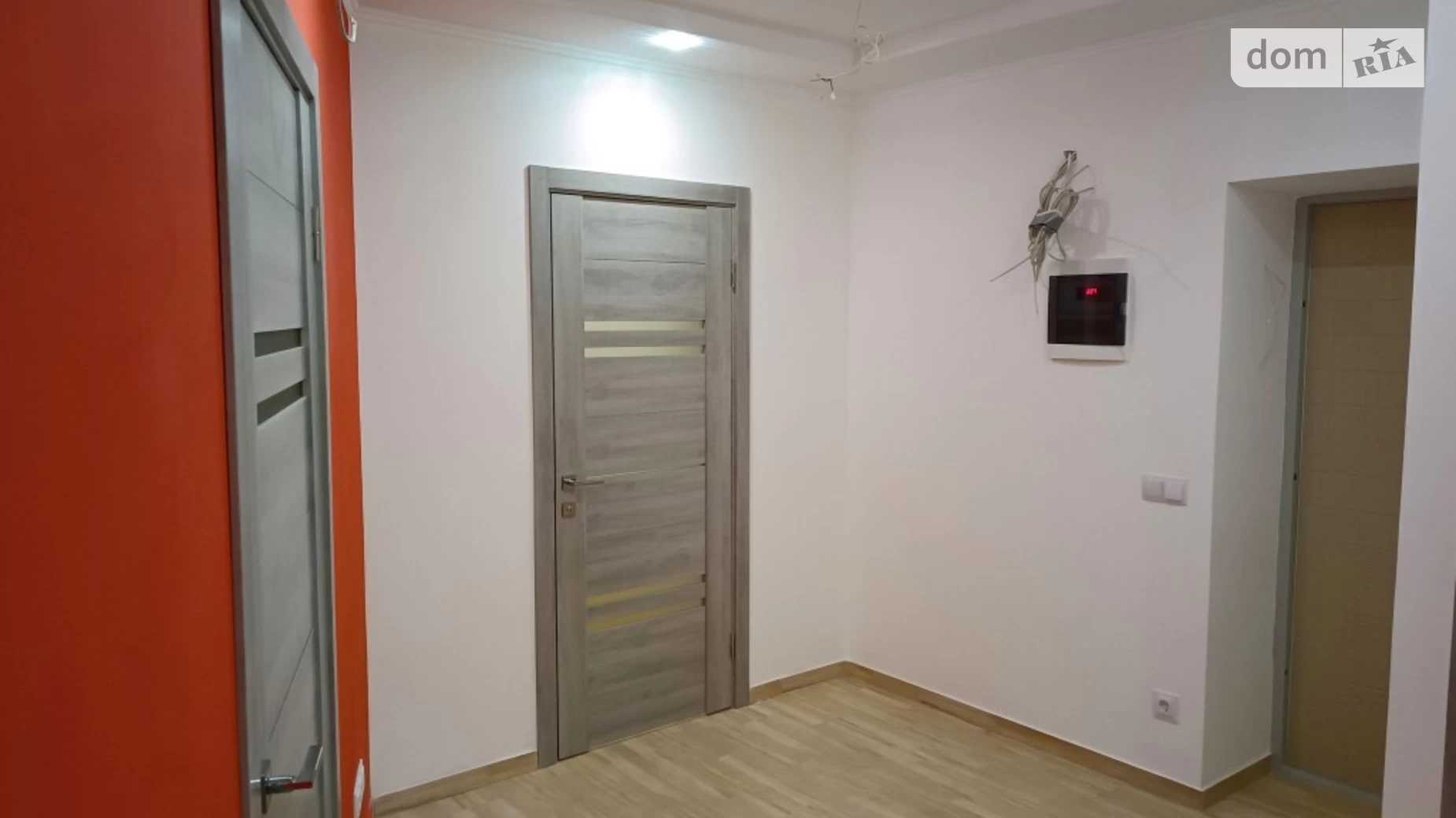 Продается 2-комнатная квартира 75 кв. м в Ровно, ул. Видинская, 5В - фото 5