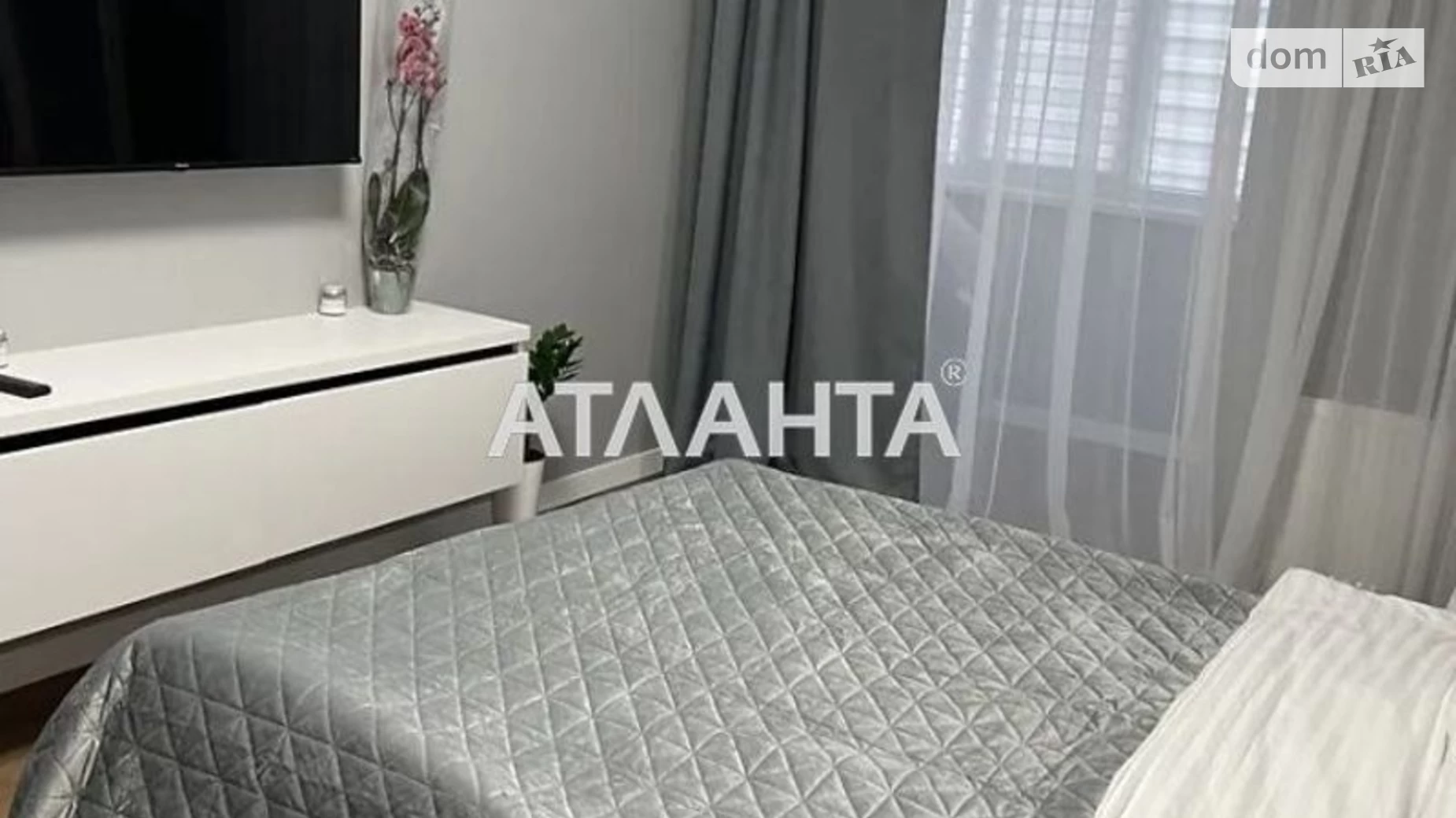 Продается 1-комнатная квартира 41 кв. м в Виннице, ул. Академика Янгеля