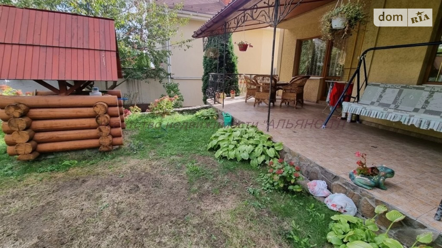 Продается дом на 2 этажа 313 кв. м с гаражом, цена: 270000 $ - фото 2
