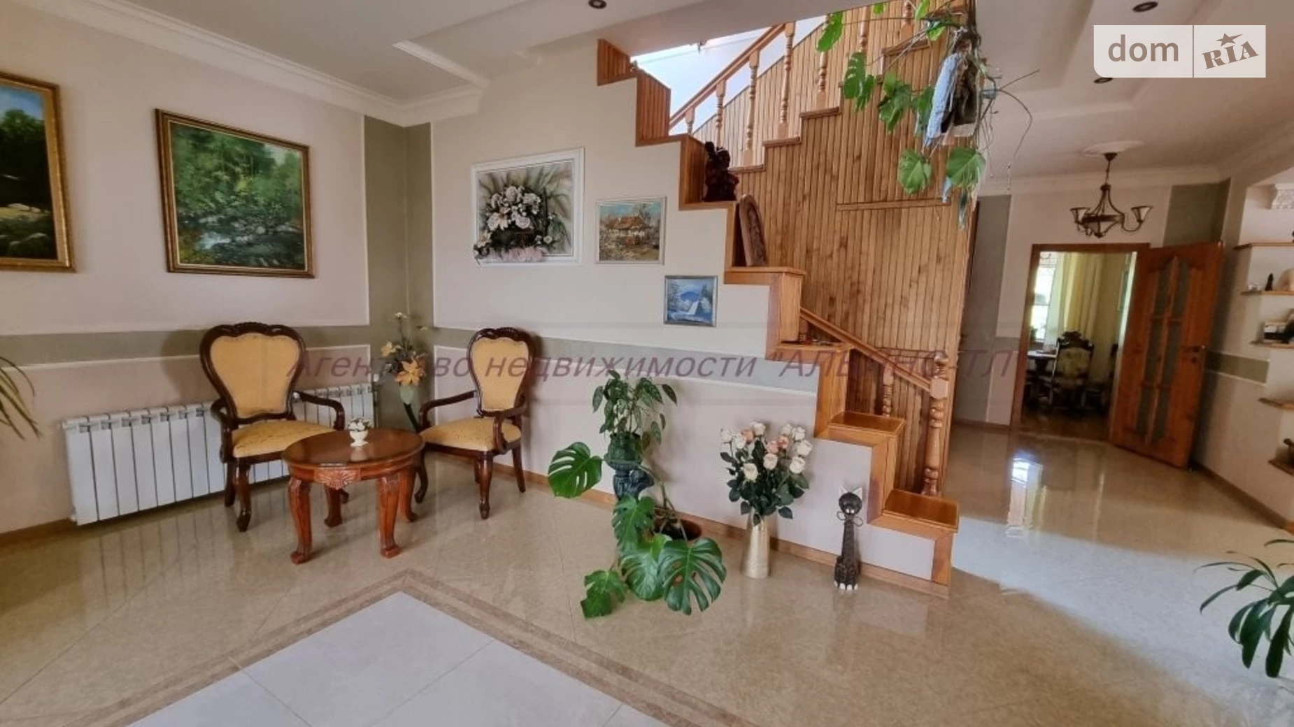 Продается дом на 2 этажа 313 кв. м с гаражом, цена: 270000 $ - фото 5