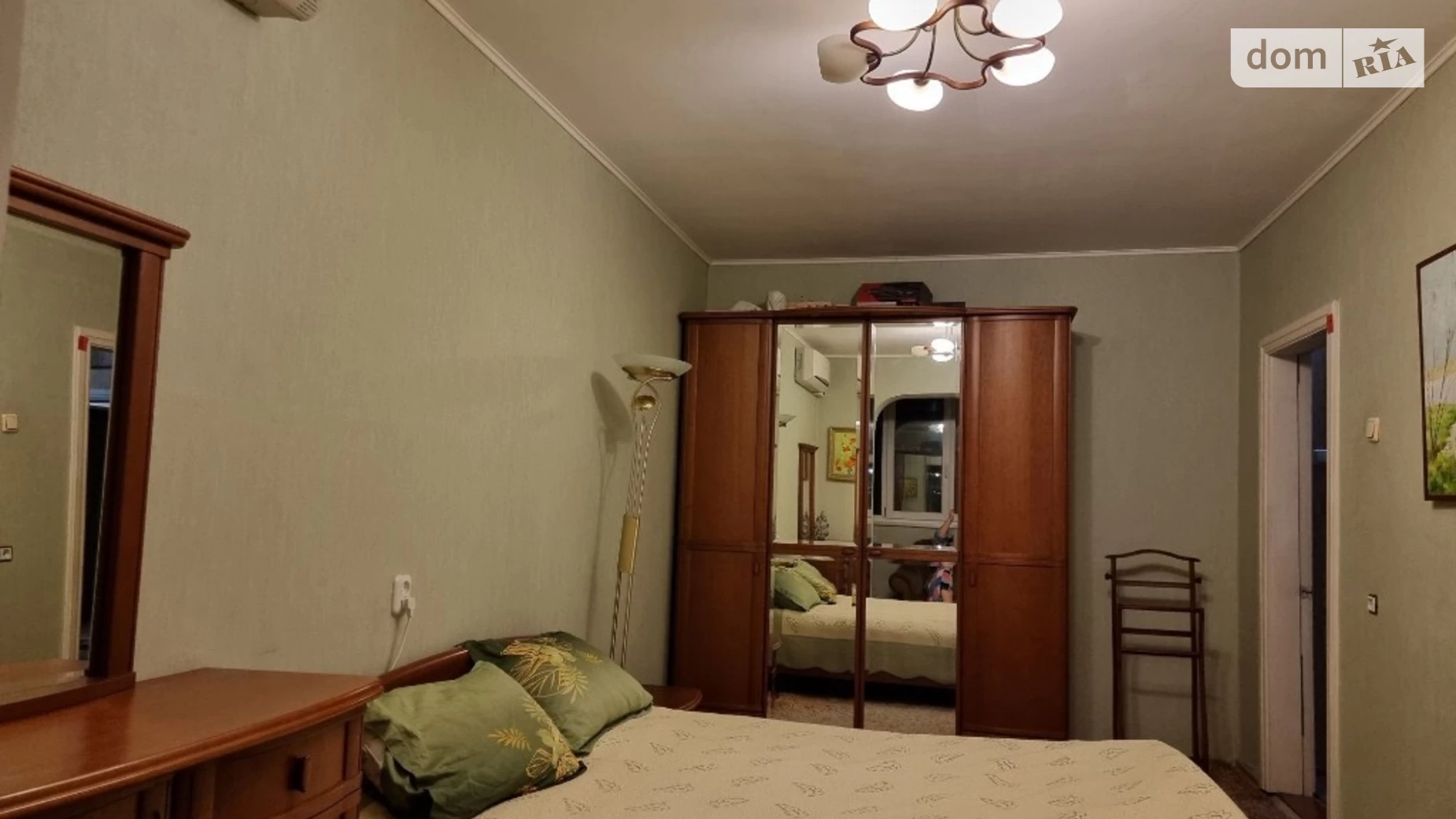Продается 4-комнатная квартира 95 кв. м в Николаеве, южная - пр.мира