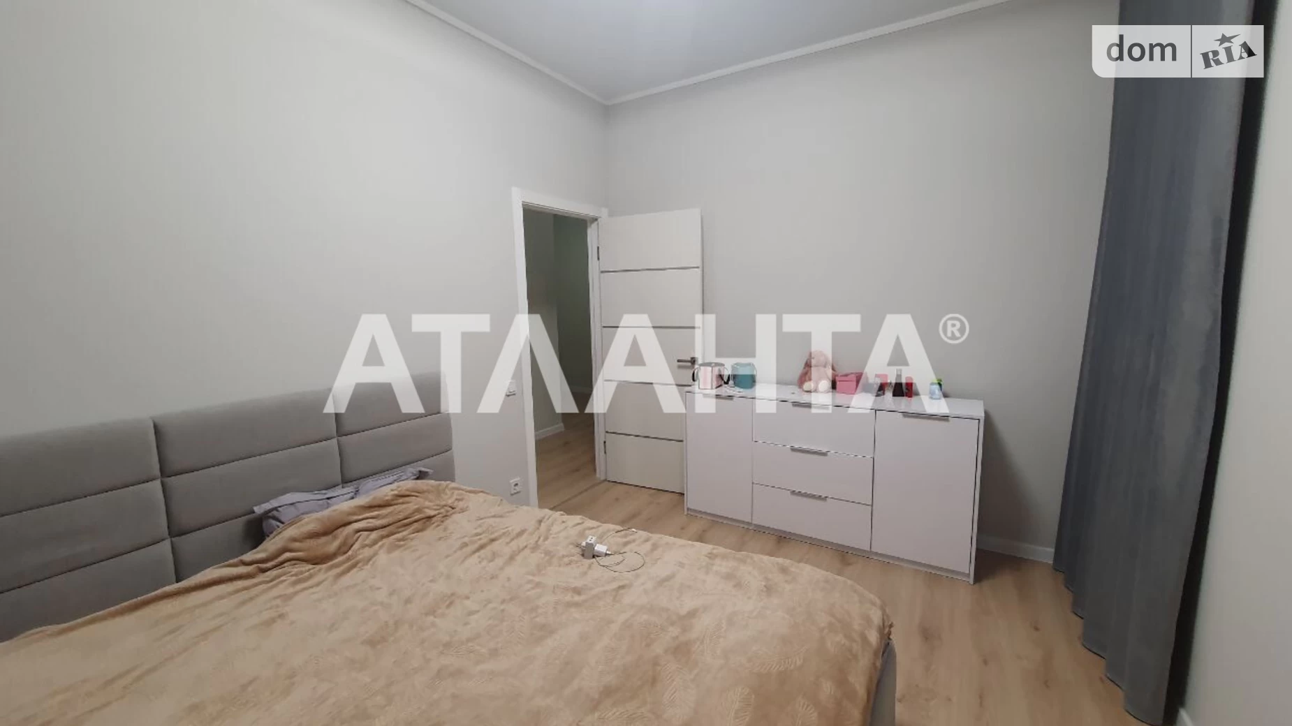 Продается 2-комнатная квартира 44 кв. м в Одессе, ул. Гераневая