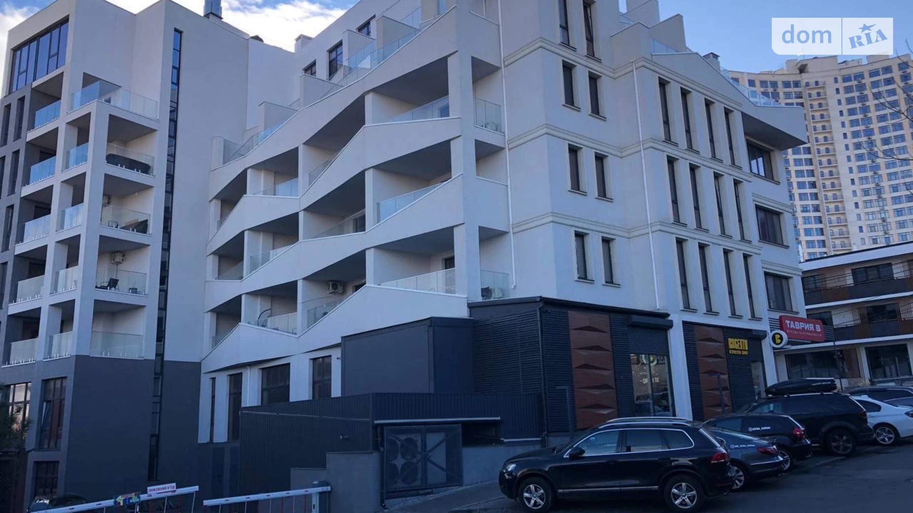 Продається 1-кімнатна квартира 41.2 кв. м у Одесі, вул. Валерія Самофалова - фото 2