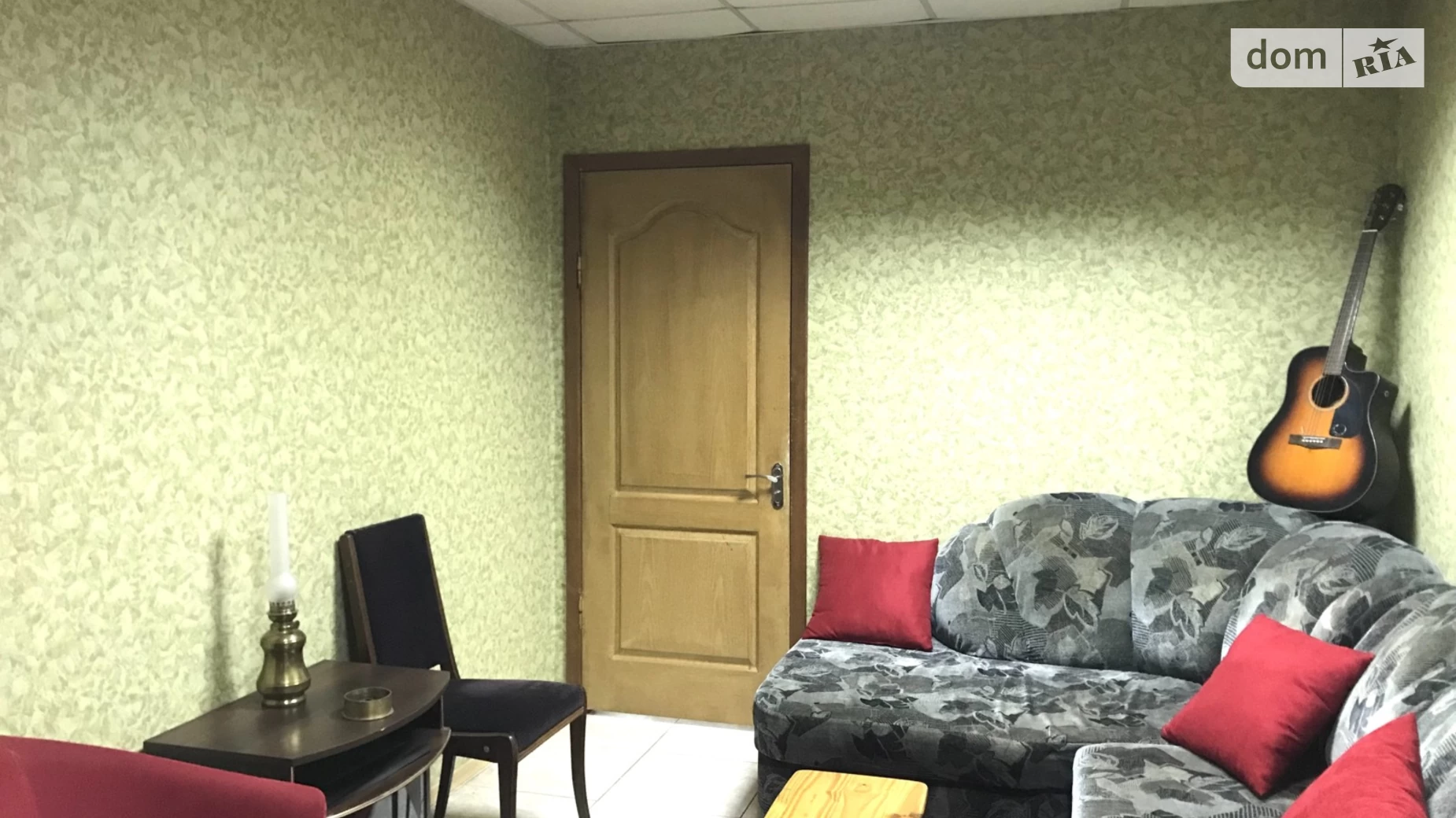 Продается 3-комнатная квартира 75 кв. м в Черноморске, ул. Виталия Шума