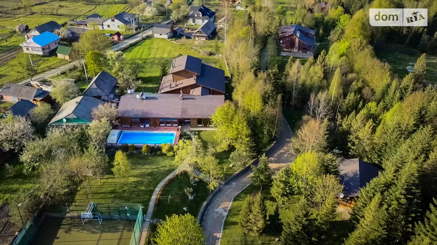 Продается объект сферы услуг 2200 кв. м в 2-этажном здании, цена: 4400000 $ - фото 2