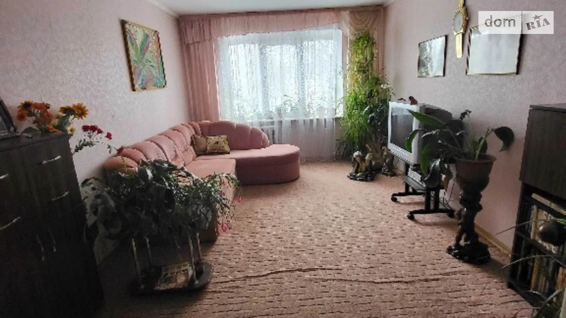 Продается 4-комнатная квартира 78 кв. м в Хмельницком, ул. Довженко