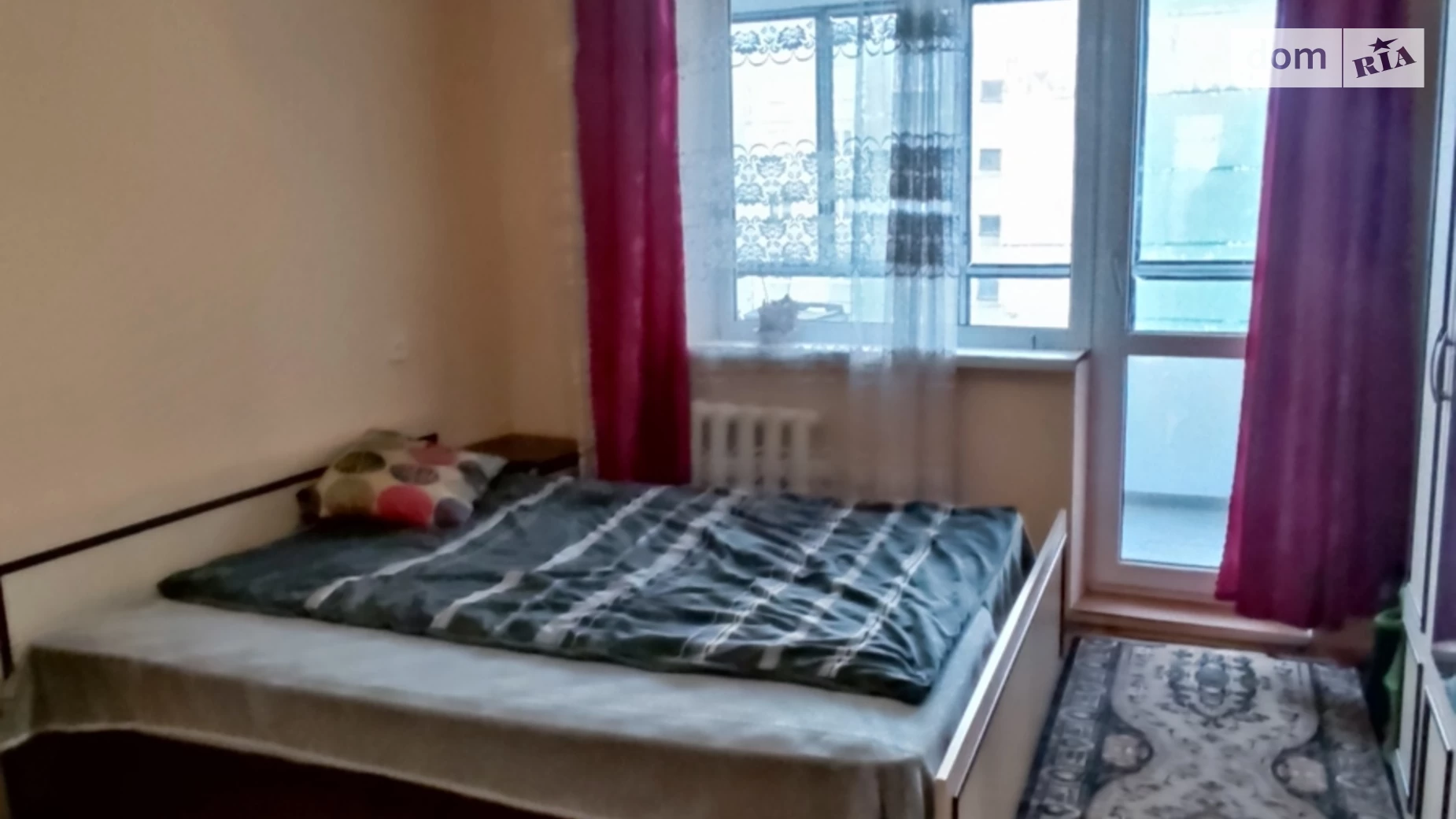 Продается 3-комнатная квартира 66 кв. м в Львове, ул. Зубровская