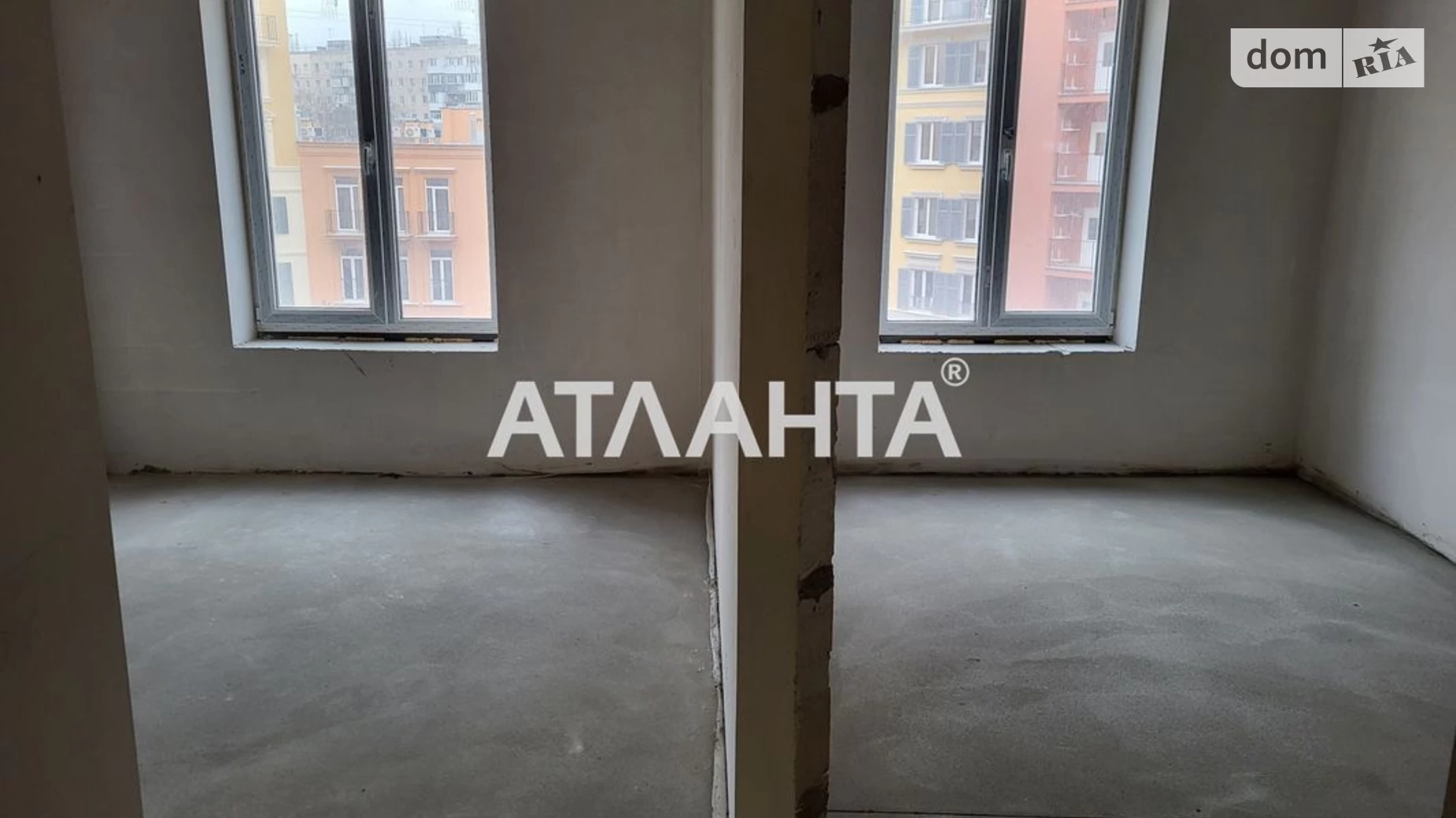 Продается 1-комнатная квартира 30.5 кв. м в Одессе, ул. Инглези, 2В