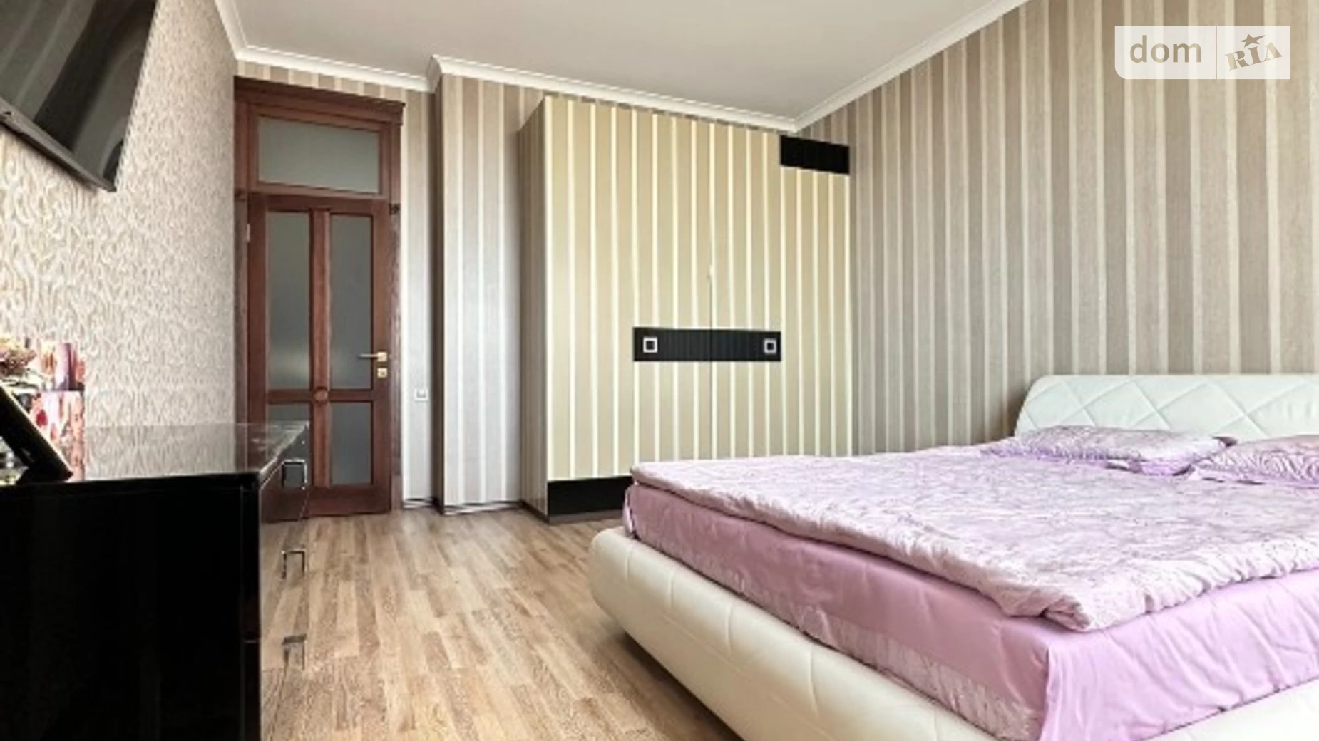 Продается 3-комнатная квартира 90 кв. м в Харькове, пер. Отакара Яроша, 16