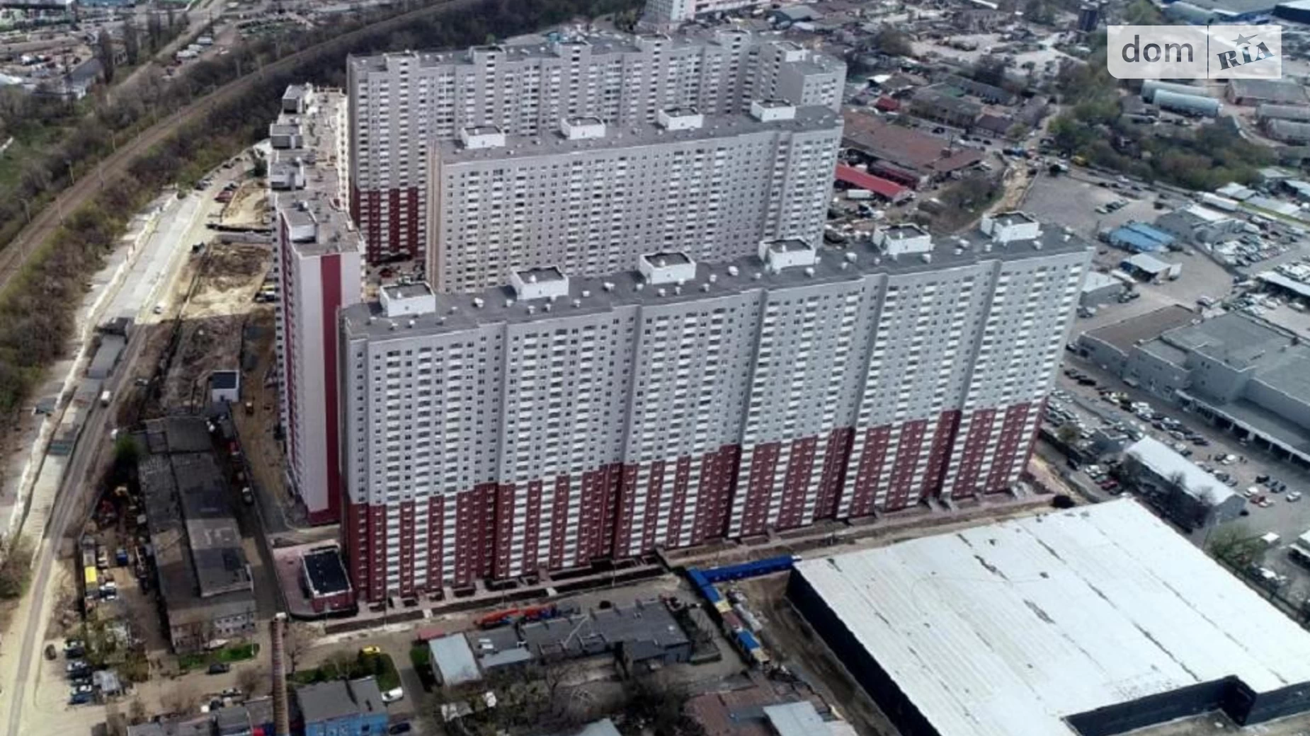 Продается 3-комнатная квартира 96 кв. м в Киеве, пер. Балтийский, 23