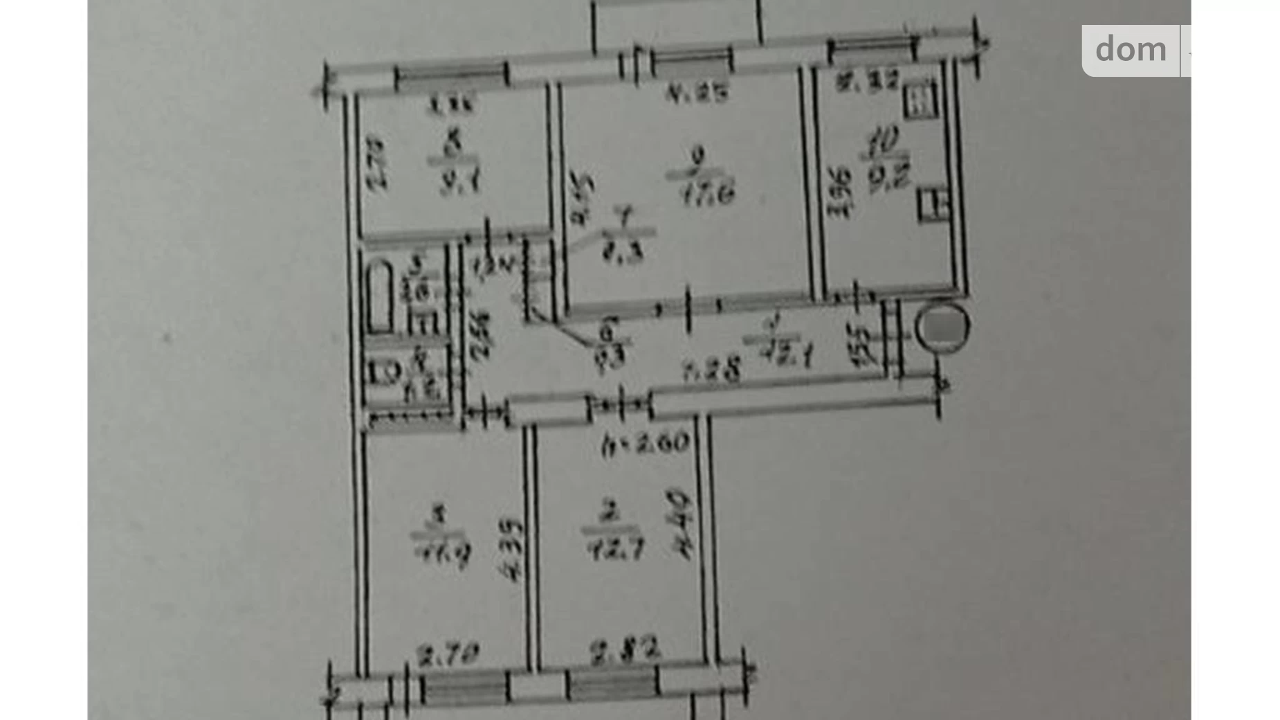 Продається 4-кімнатна квартира 82 кв. м у Одесі, просп. Небесної Сотні, 28