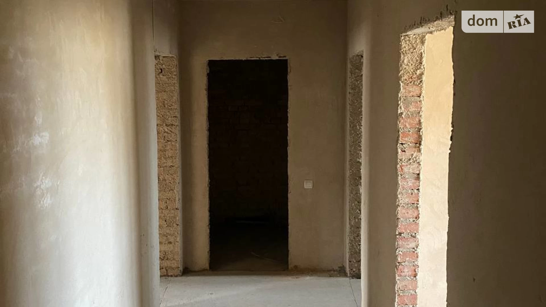 Продается 3-комнатная квартира 90.2 кв. м в Ровно, цена: 72160 $ - фото 3