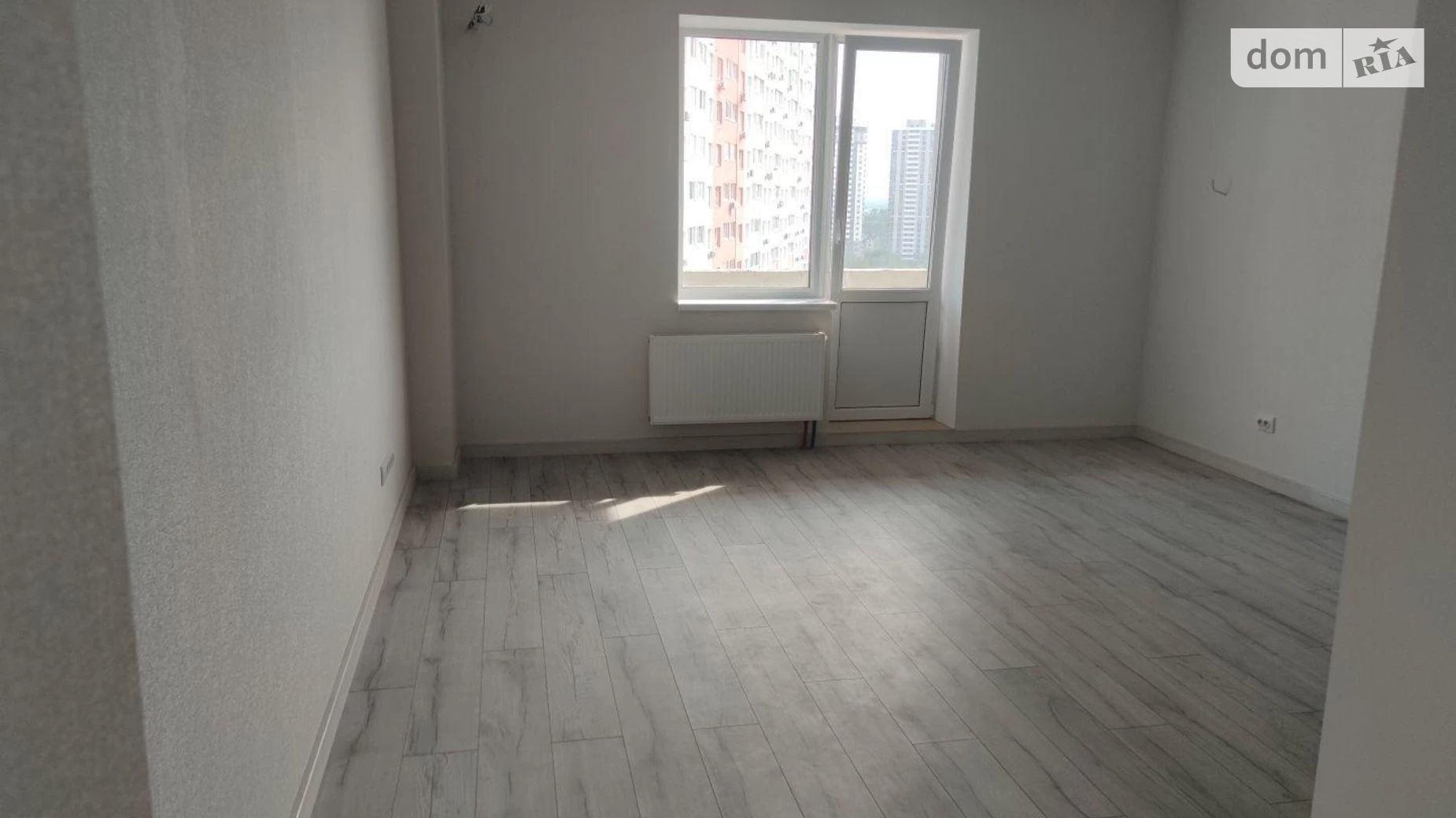 Продается 1-комнатная квартира 39 кв. м в Броварах, ул. Павла Чубинского, 13А - фото 2